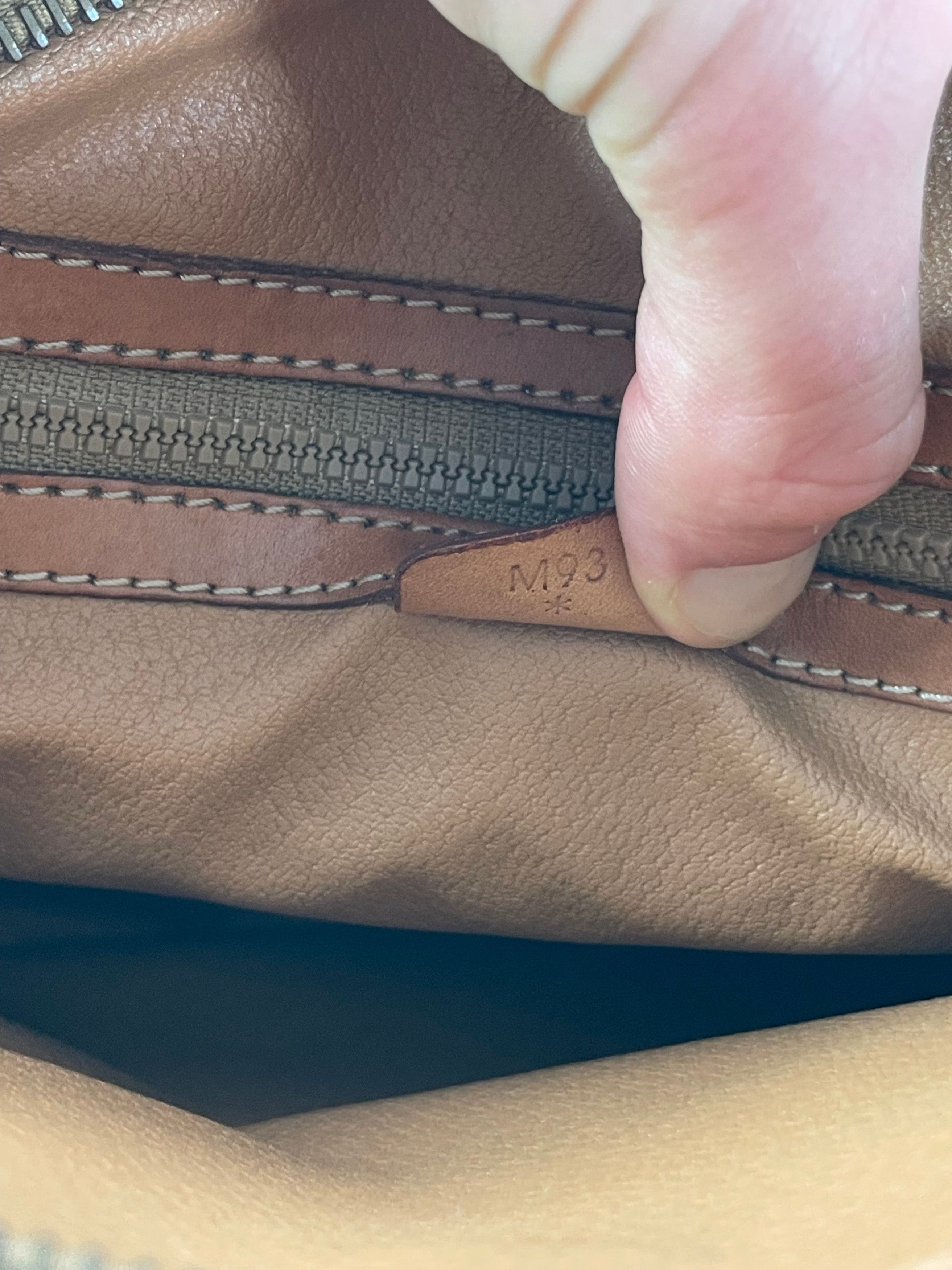 Celine Vintage Paris Triomphe Monogram Leather Shoulder Bag brown Size ONE SIZE - 14 Thumbnail