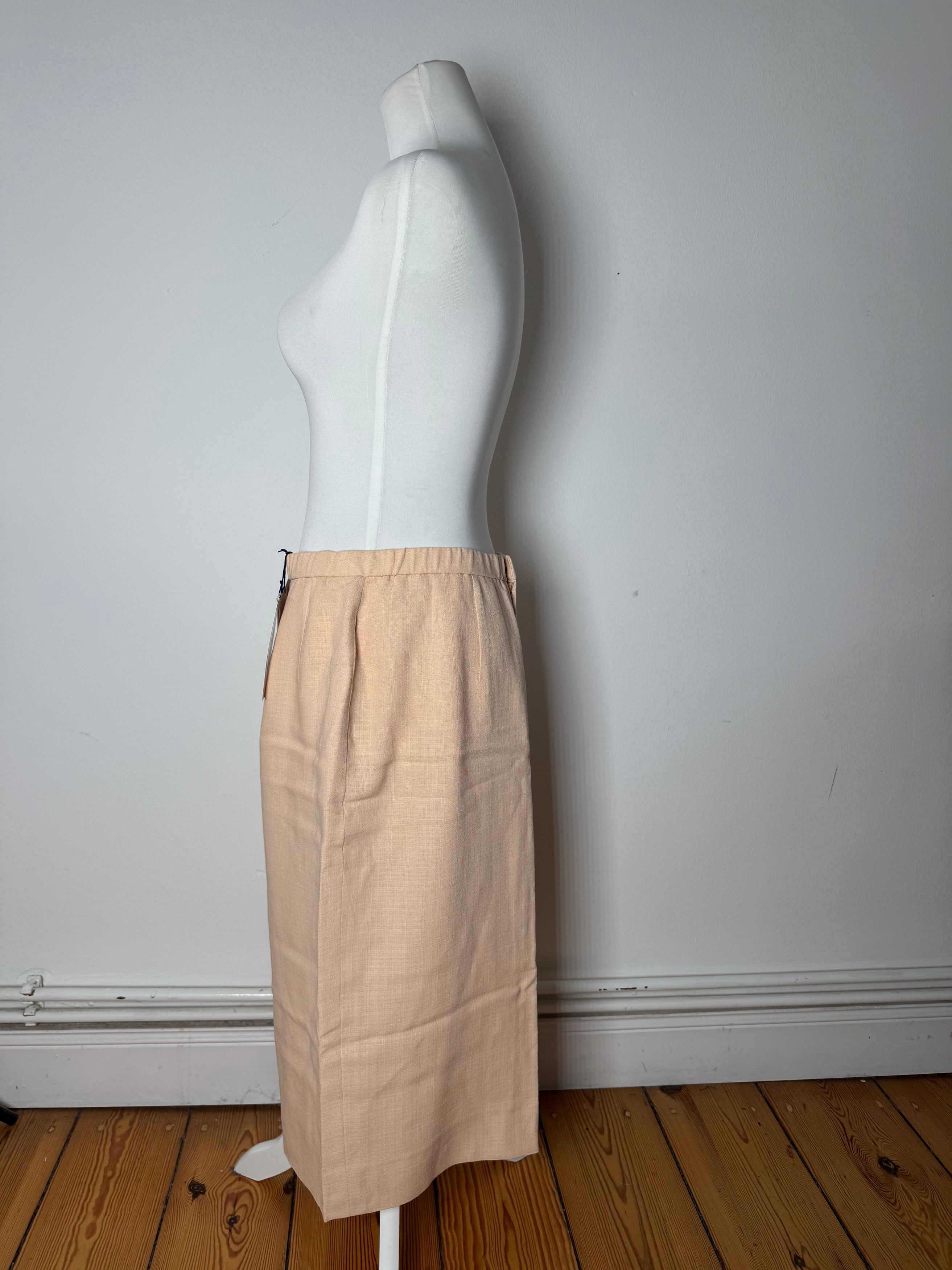 Givenchy Vintage Linen Skirt Beige Rose L/XL Size 34" / US 12 / IT 48 - 2 Thumbnail