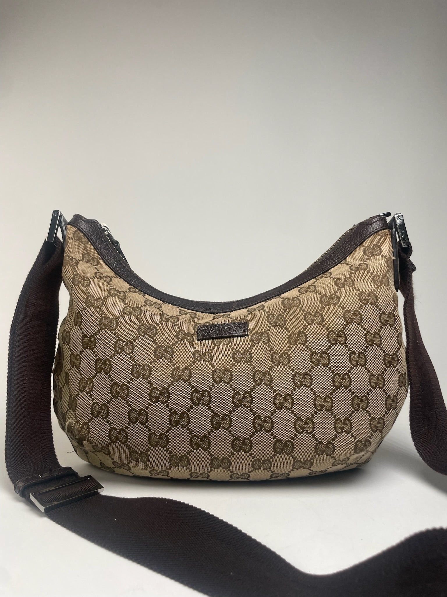 Gucci Vintage Monogram Croissant Shoulder Bag Beige Brown Size ONE SIZE - 12 Thumbnail