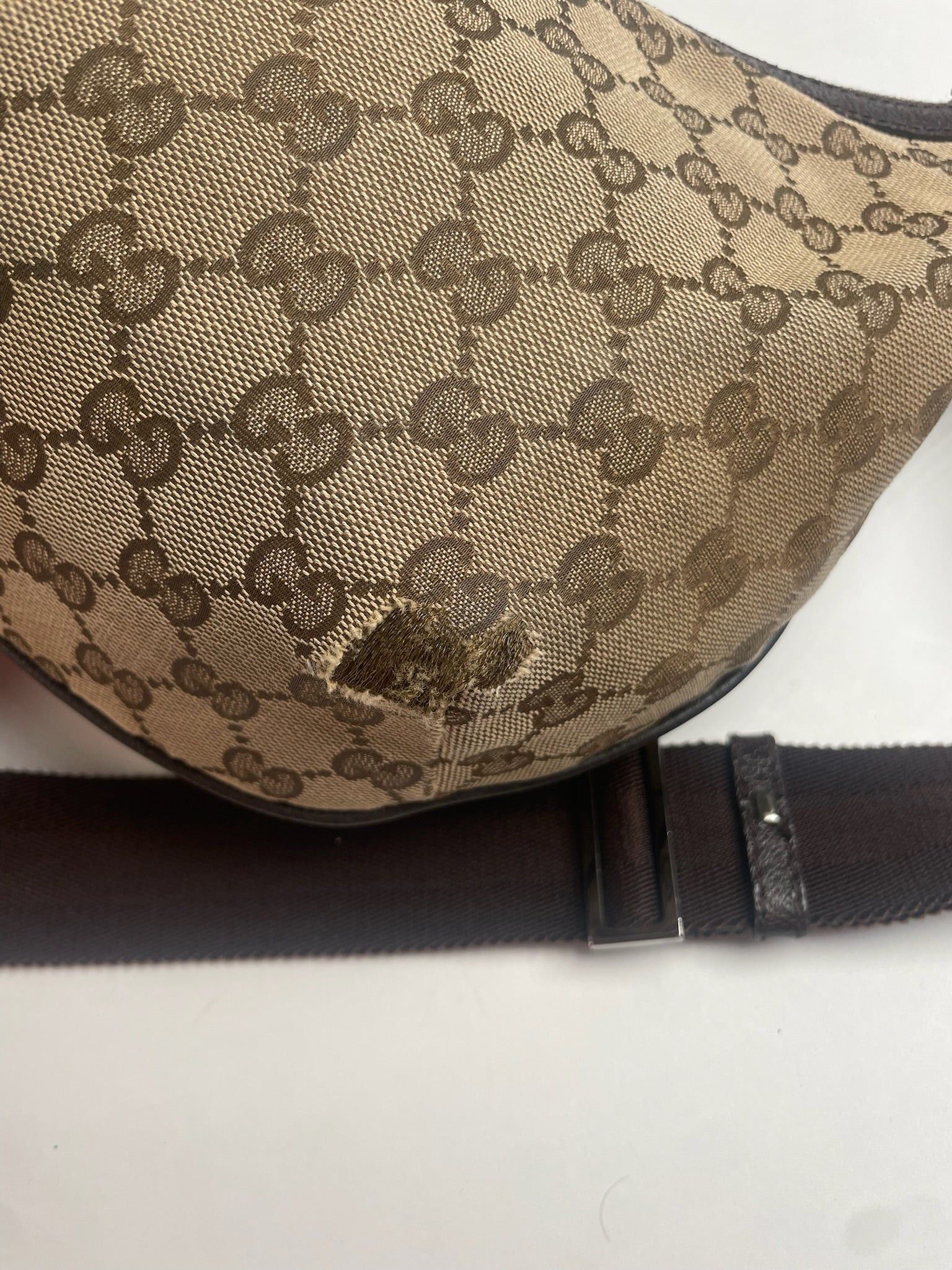 Gucci Vintage Monogram Croissant Shoulder Bag Beige Brown Size ONE SIZE - 10 Thumbnail