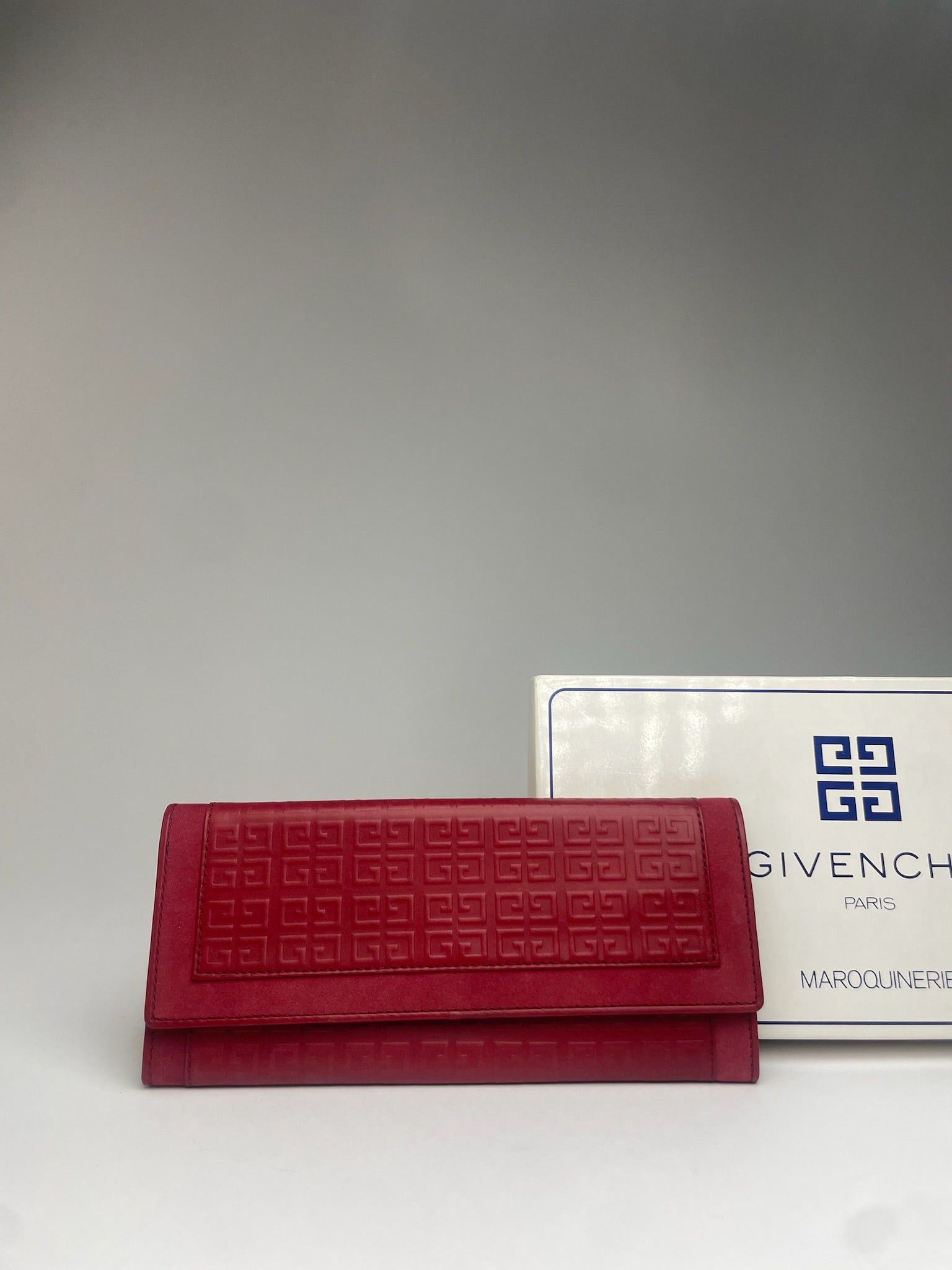 Givenchy Vintage Monogram Leather Long Etui Red Size ONE SIZE - 11 Thumbnail