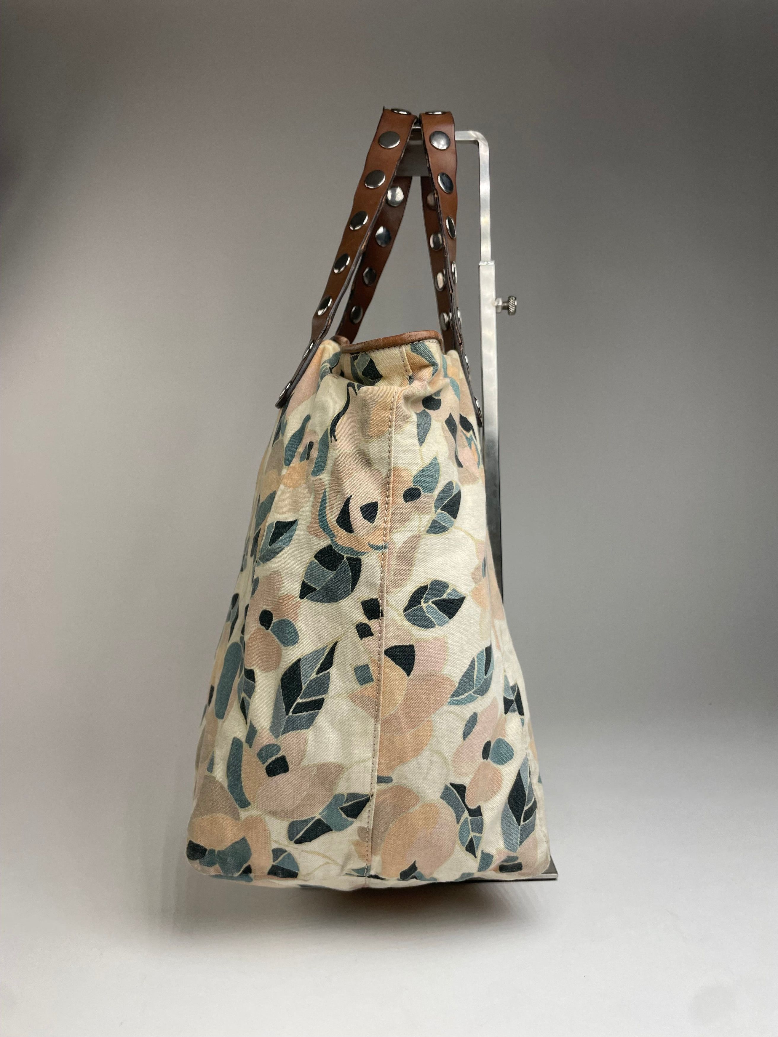 Marni Vintage Studded Floral Canvas Leather Tote bag beige brown g Size ONE SIZE - 4 Thumbnail