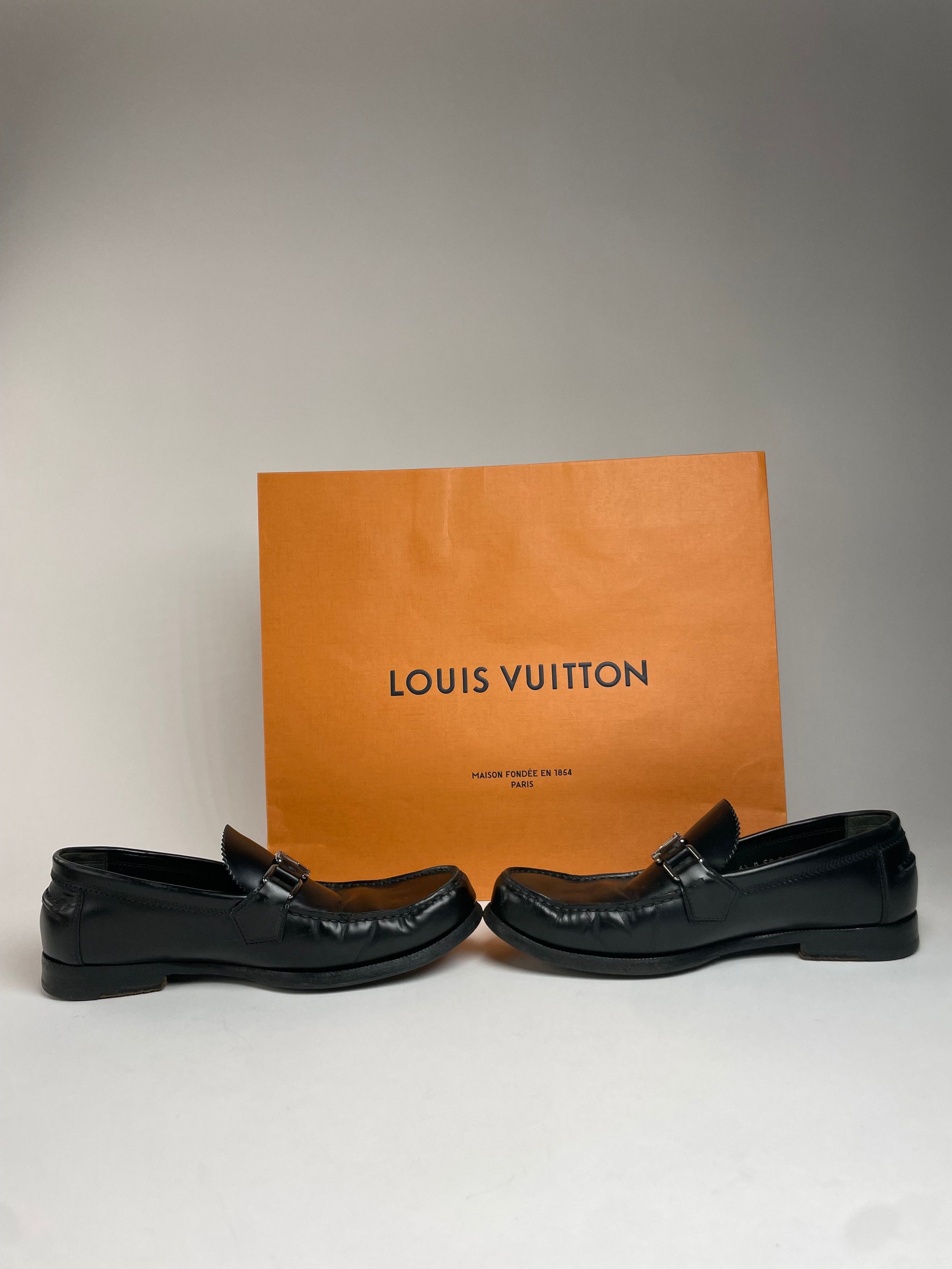 Louis Vuitton Vintage Leather Loafer Black Size US 9 / EU 42 - 3 Thumbnail