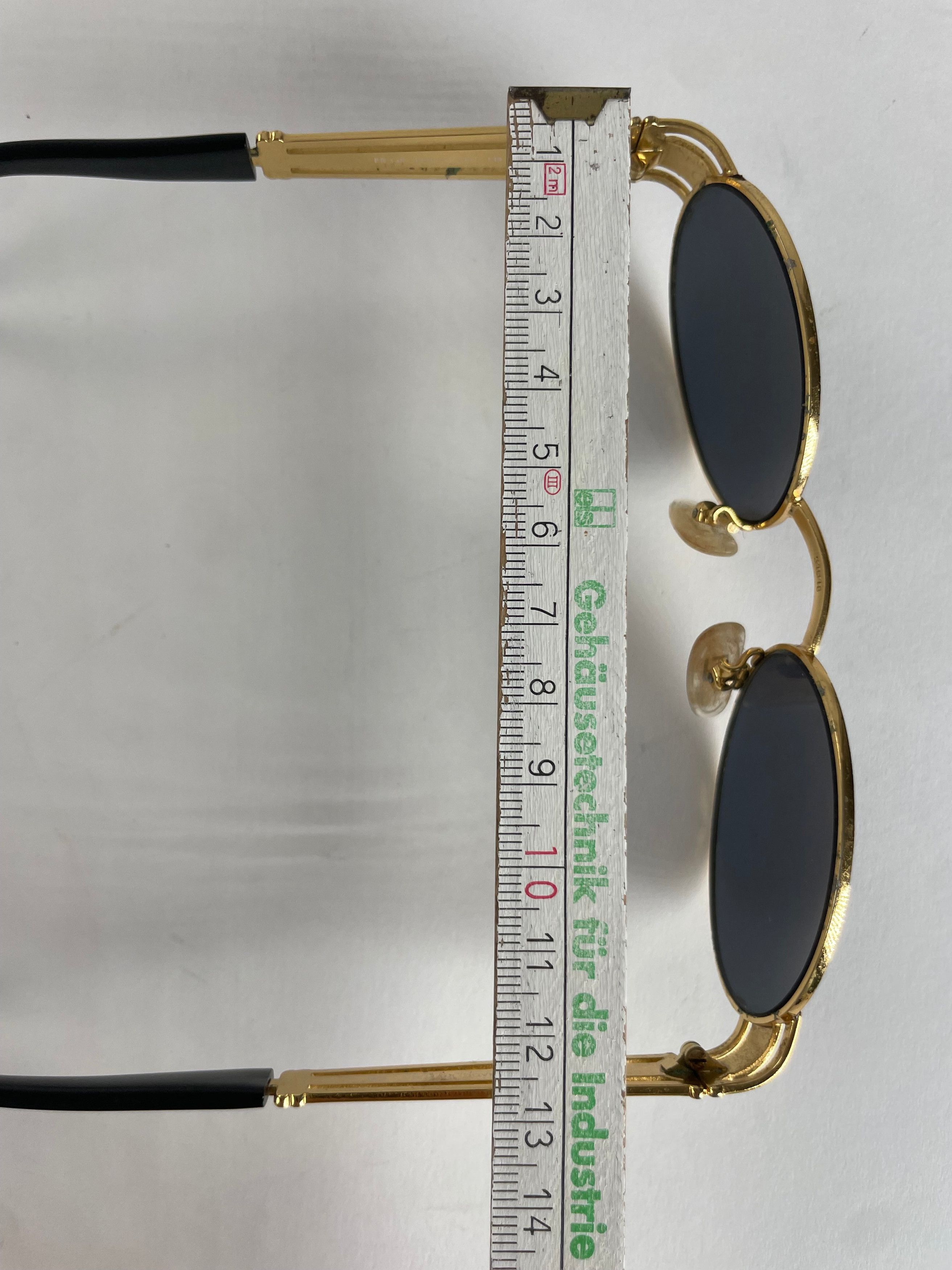 Fendi Vintage Roma Sunglasses Gold Black Size ONE SIZE - 7 Thumbnail