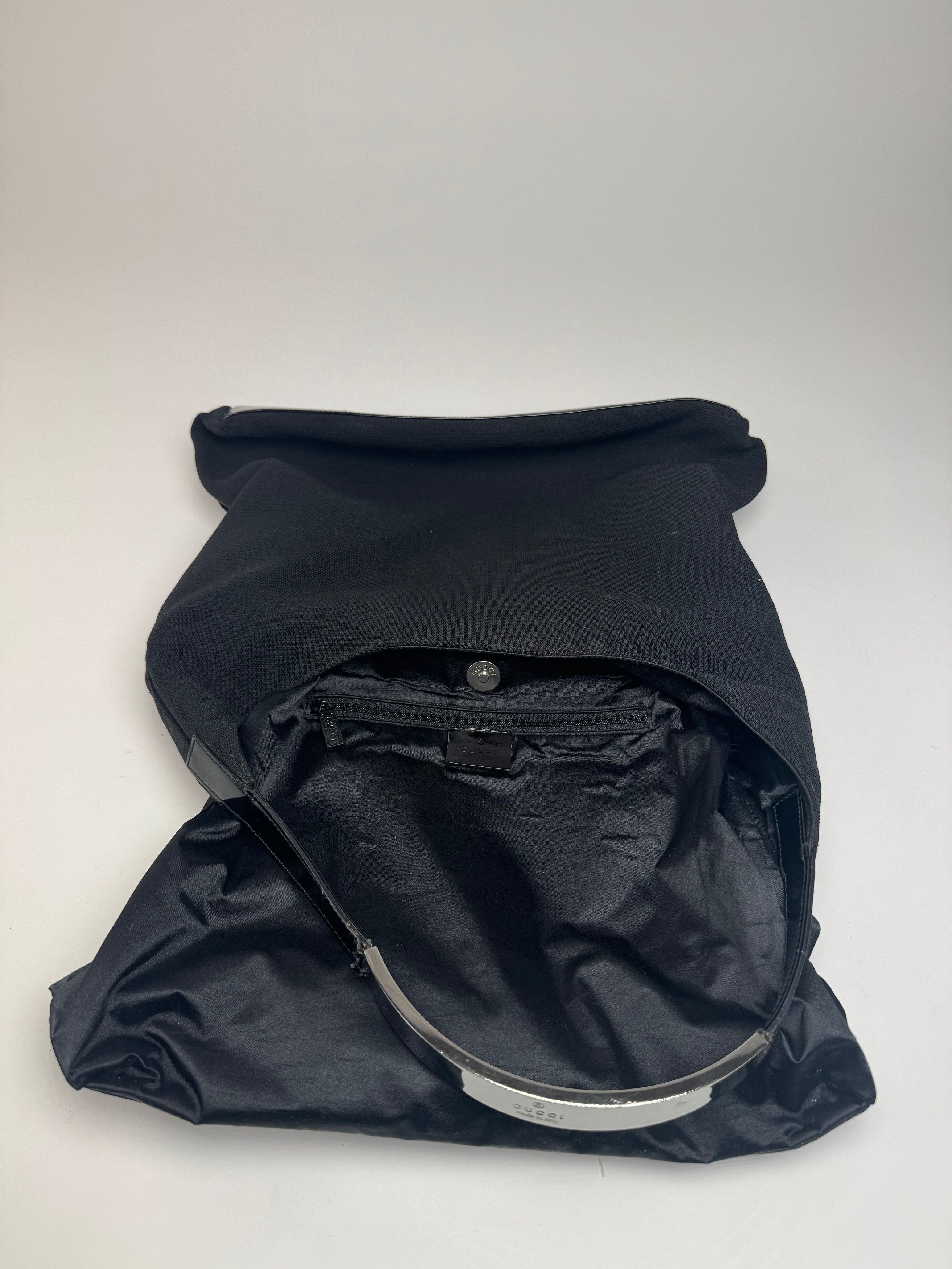 Gucci Vintage Canvas Patent Leather Handbag Black Size ONE SIZE - 2 Thumbnail