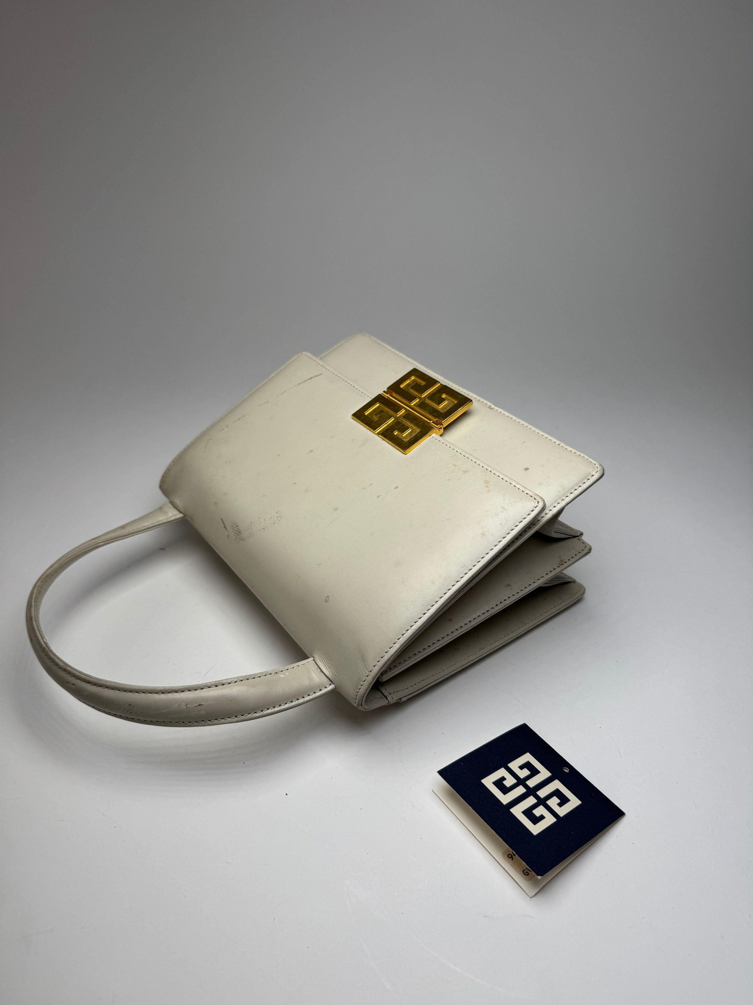 Givenchy Vintage Leather Handbag White Size ONE SIZE - 6 Thumbnail