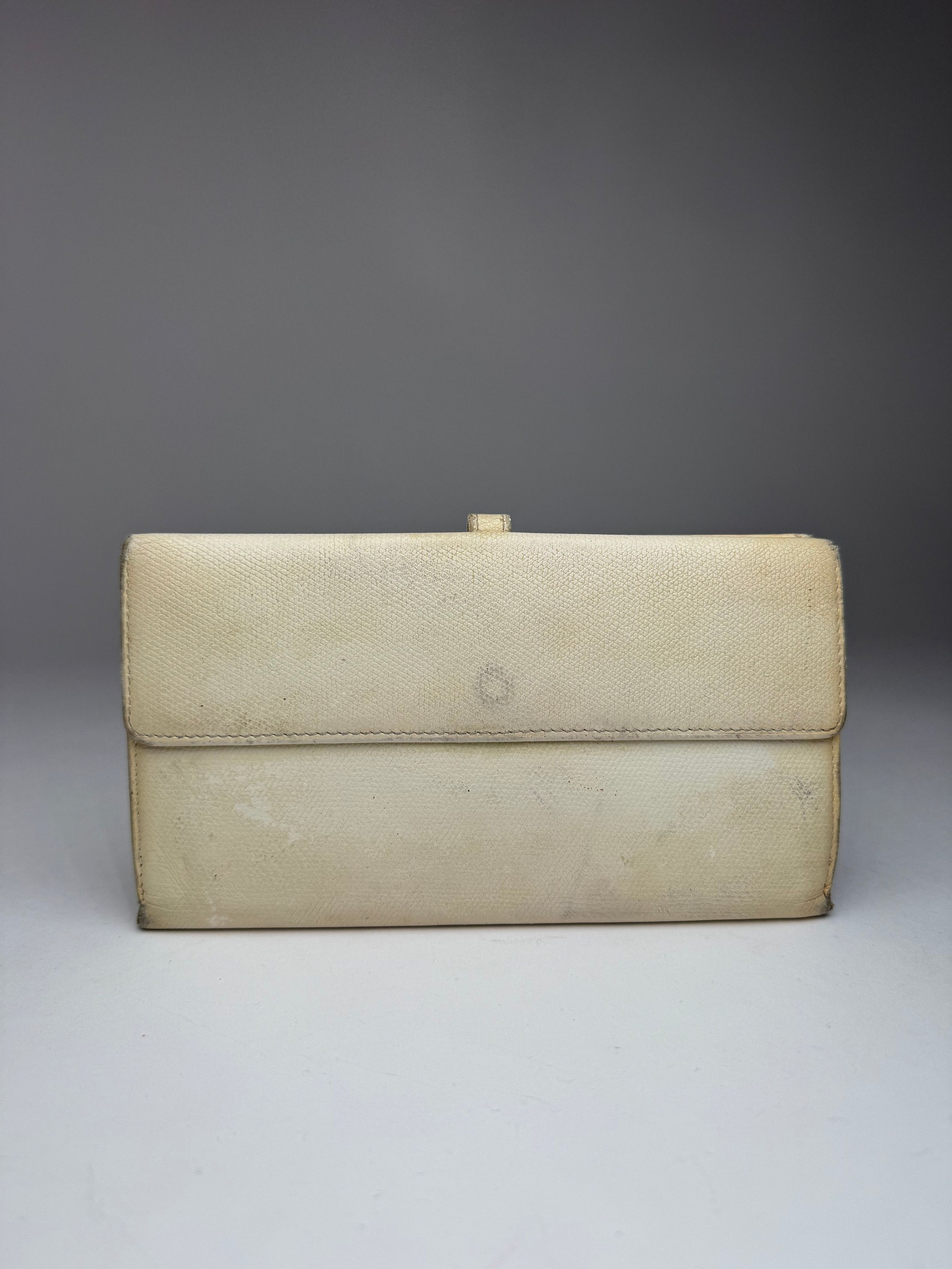 Vintage Leather Wallet White