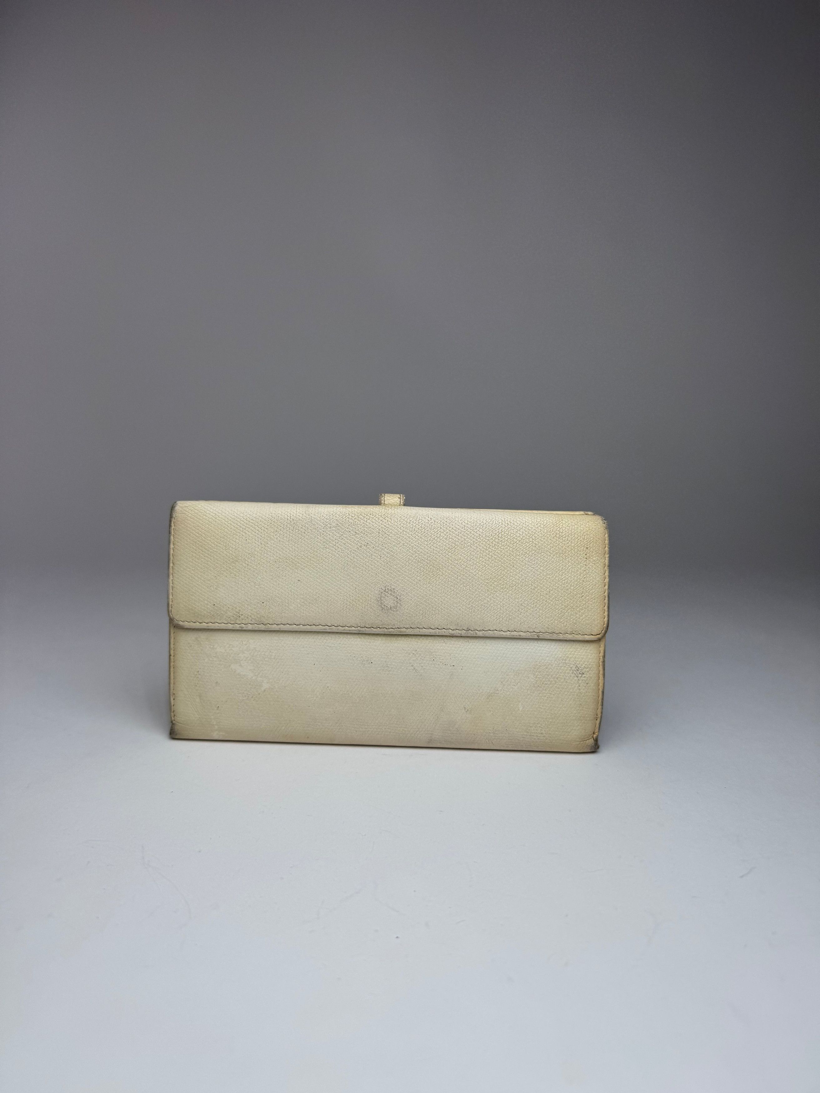 Vintage Leather Wallet White