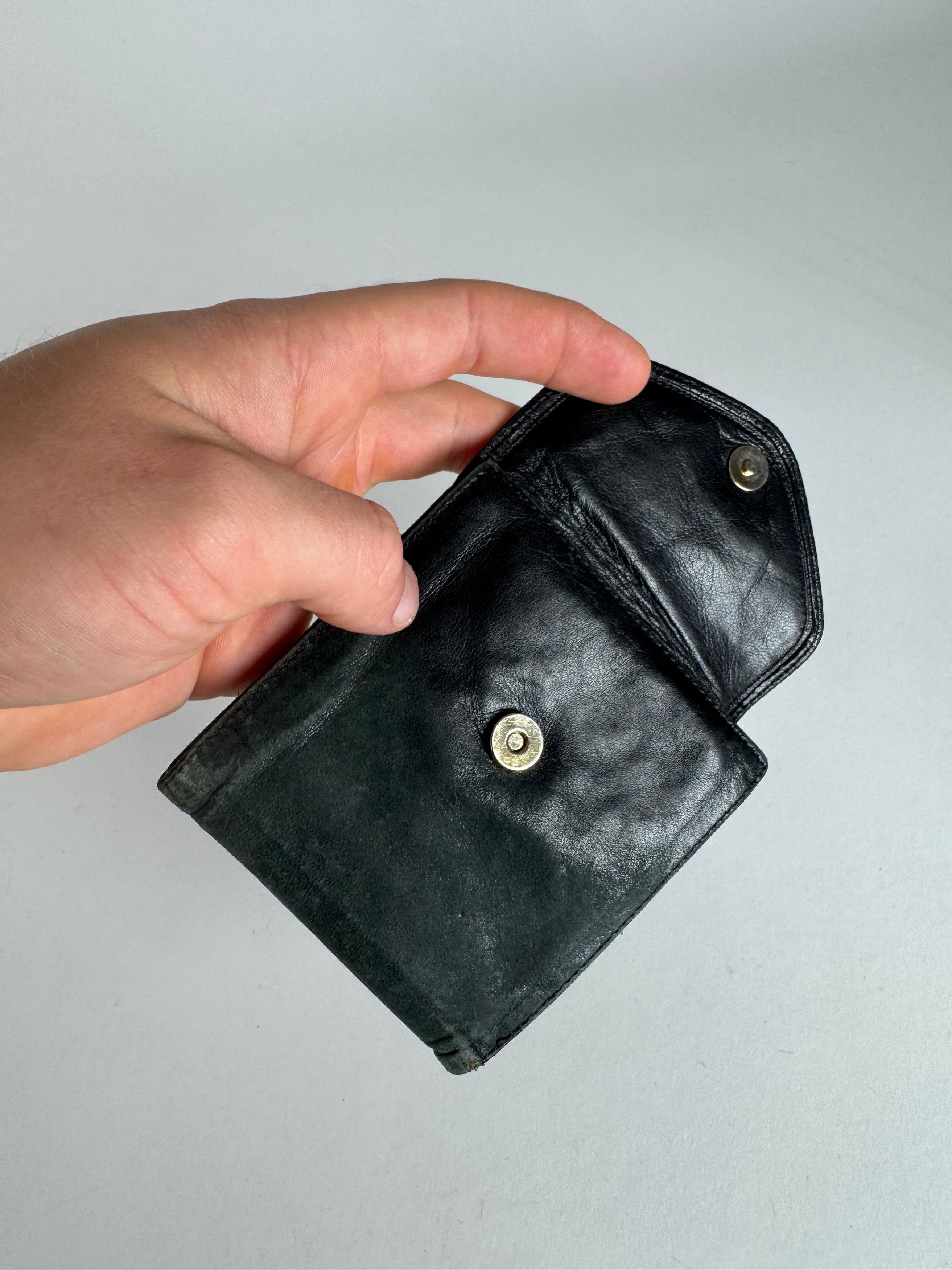 Dior Vintage Snake Emblossed Leather Wallet Black Size ONE SIZE - 3 Thumbnail