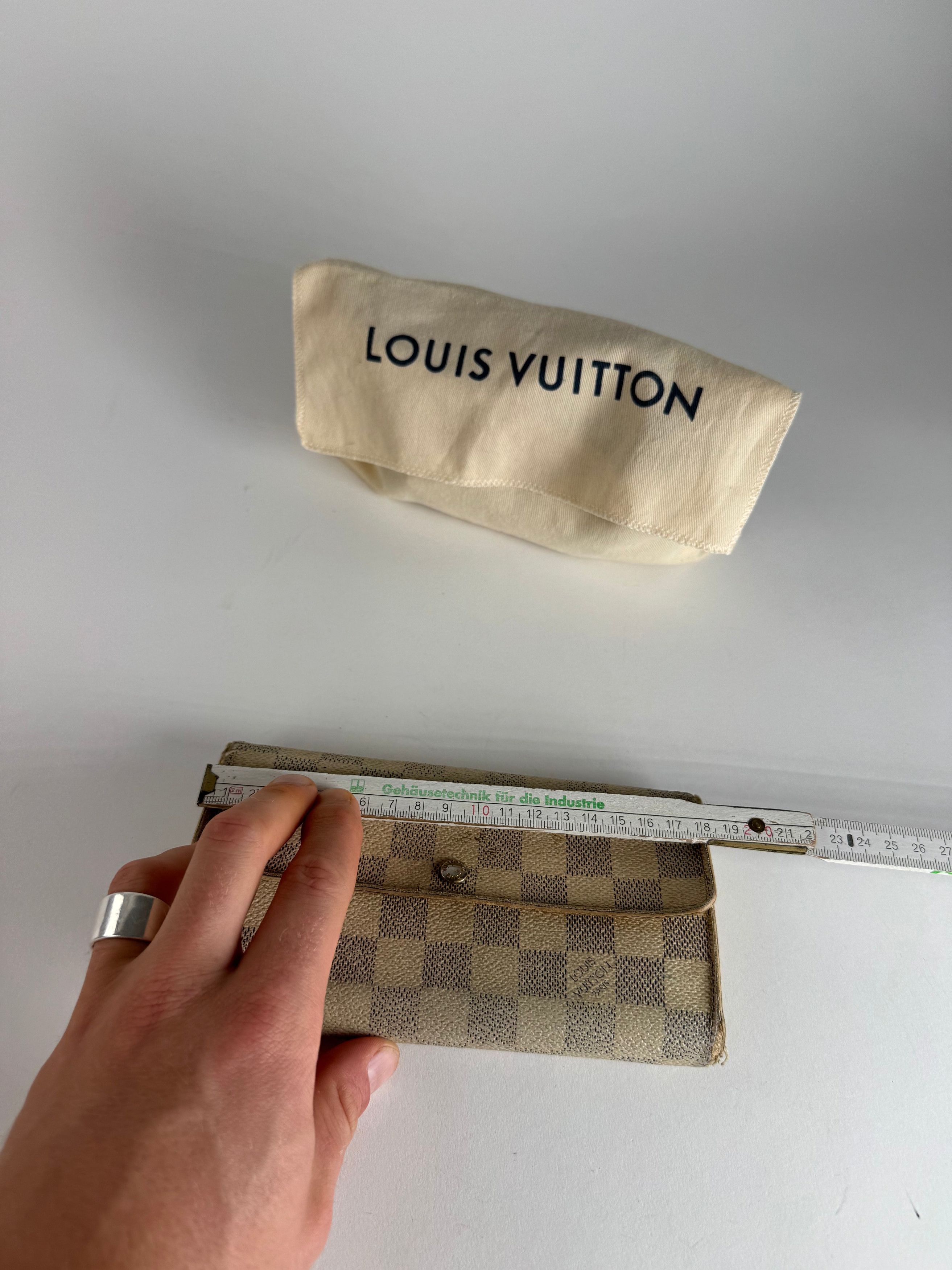 Louis Vuitton Vintage Damier Monogram Leather wallet white grey Size ONE SIZE - 9 Thumbnail