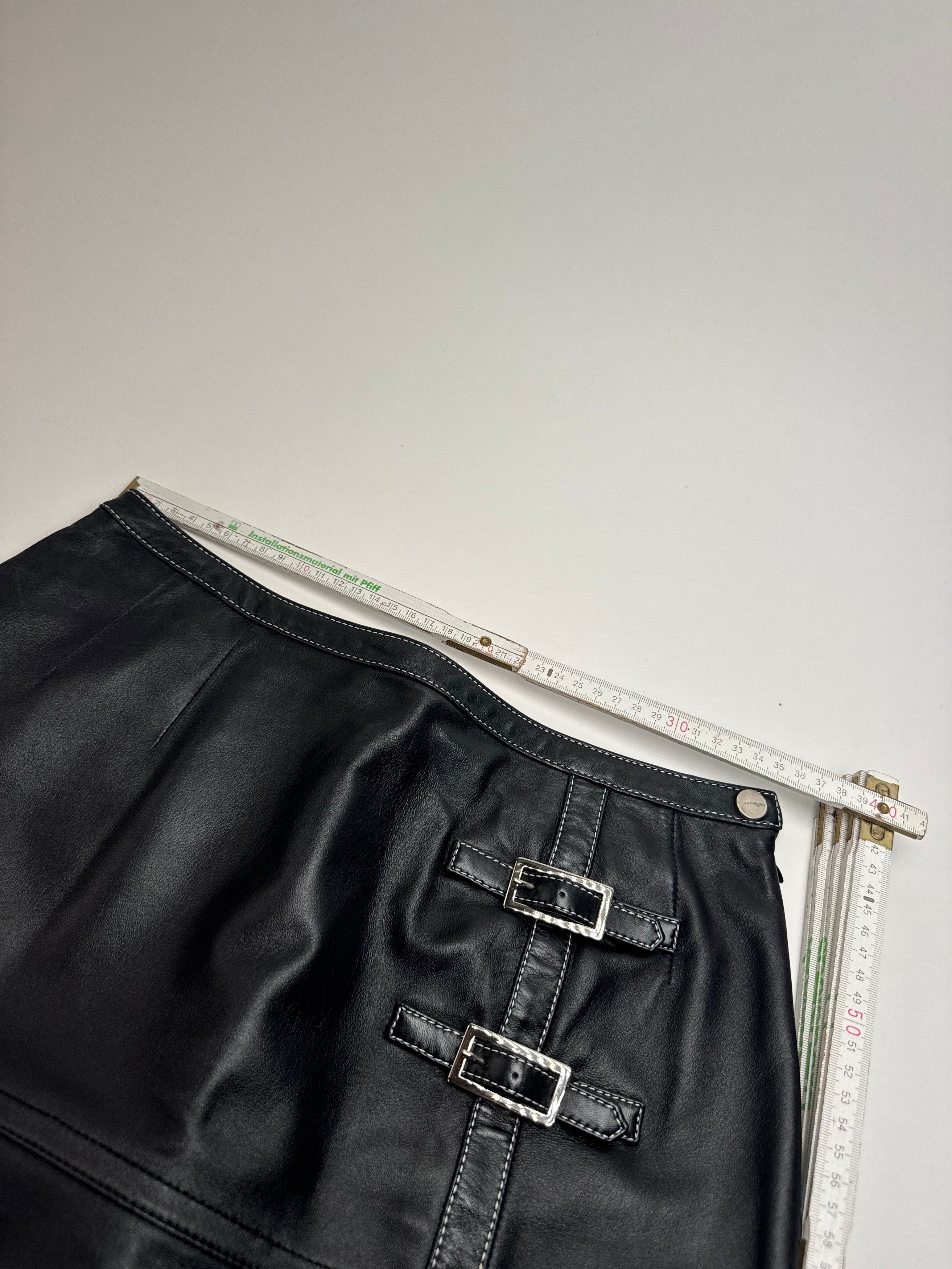 Courreges Vintage Leather Skirt Black Size 30" / US 8 / IT 44 - 8 Thumbnail
