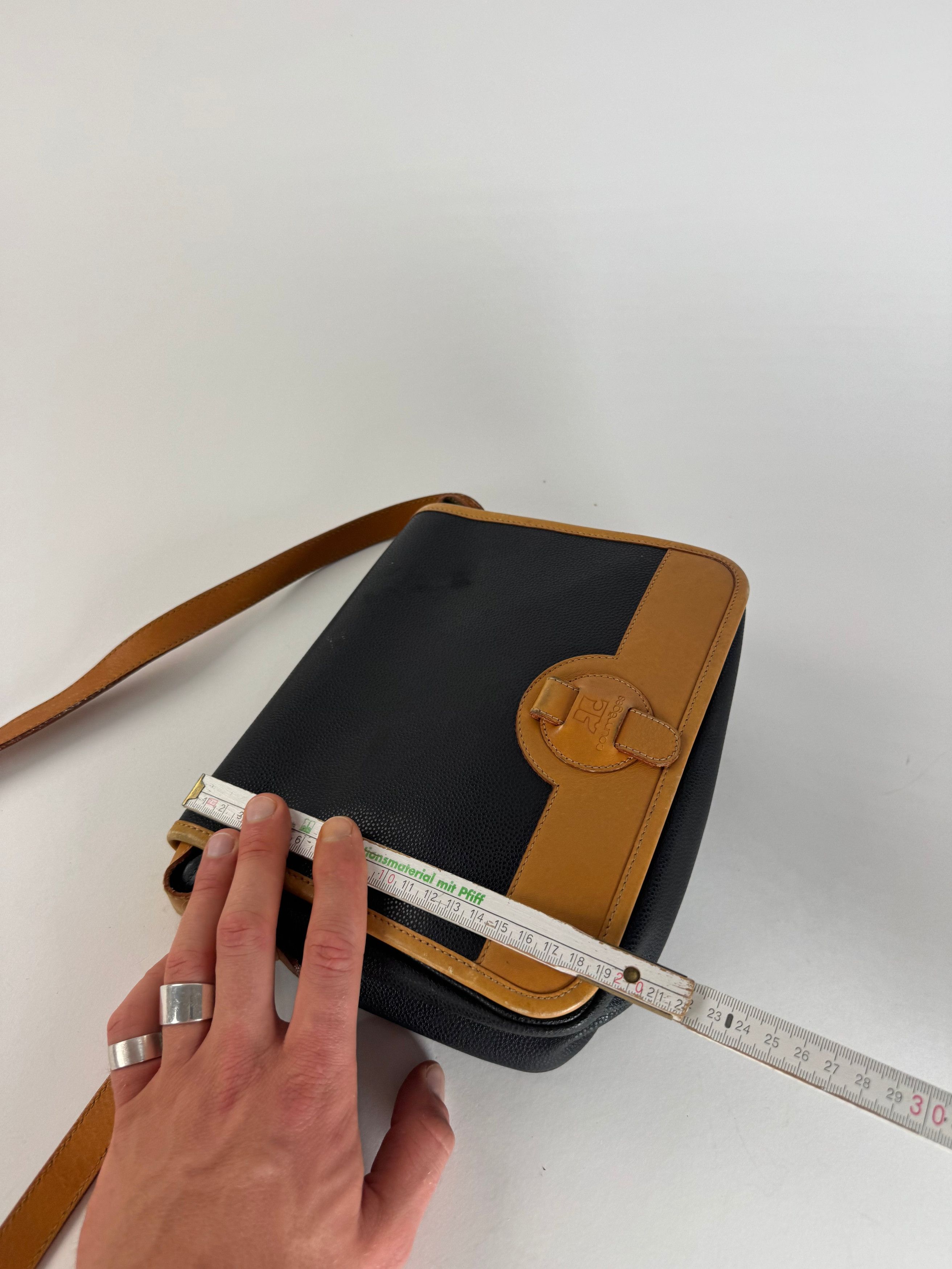 Courreges Vintage Leather Shoulder Crossbody bag Black Brown Size ONE SIZE - 12 Thumbnail