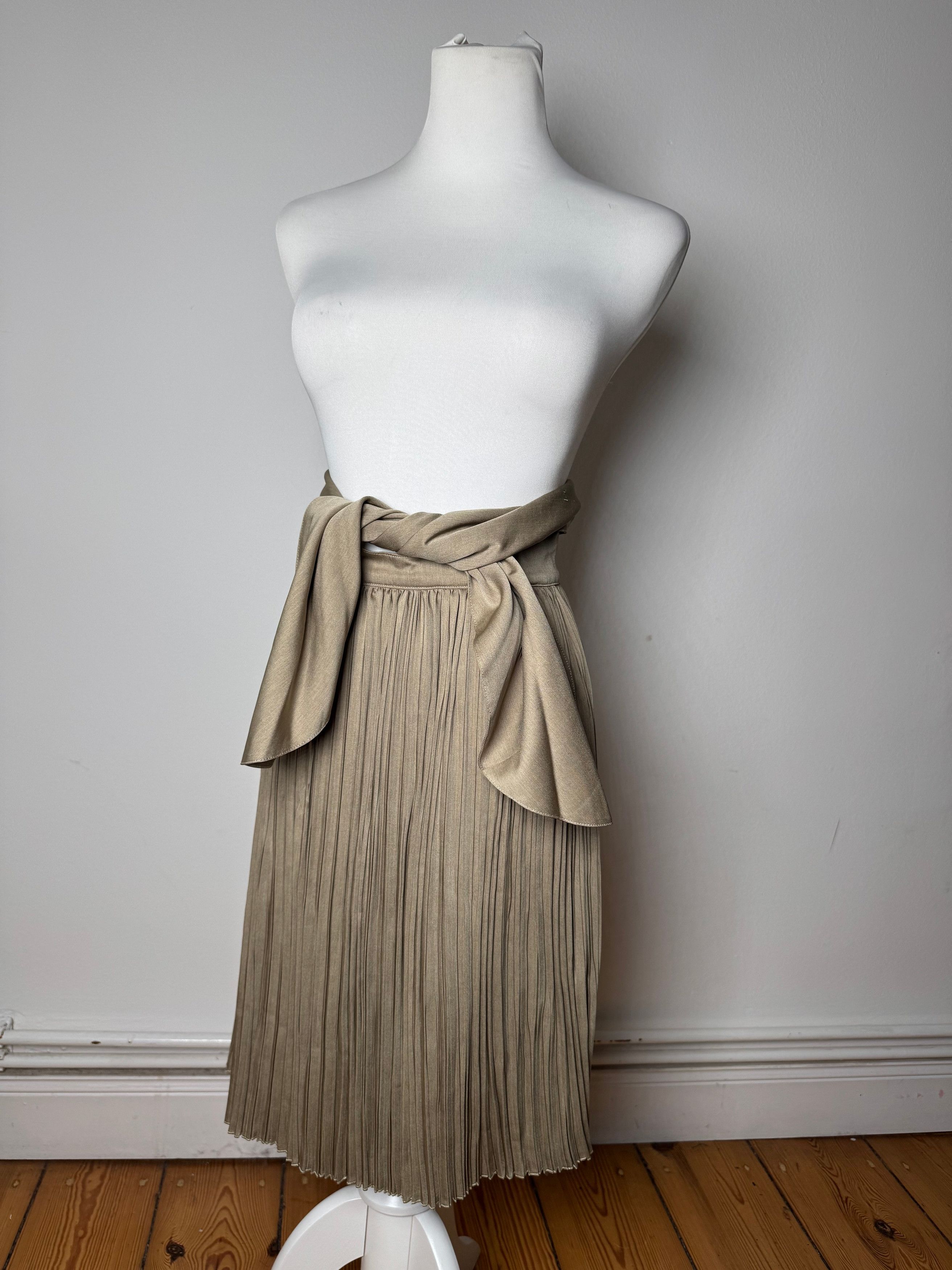 Dior Vintage Plissee Skirt Khaki m Size 30" / US 8 / IT 44 - 9 Thumbnail