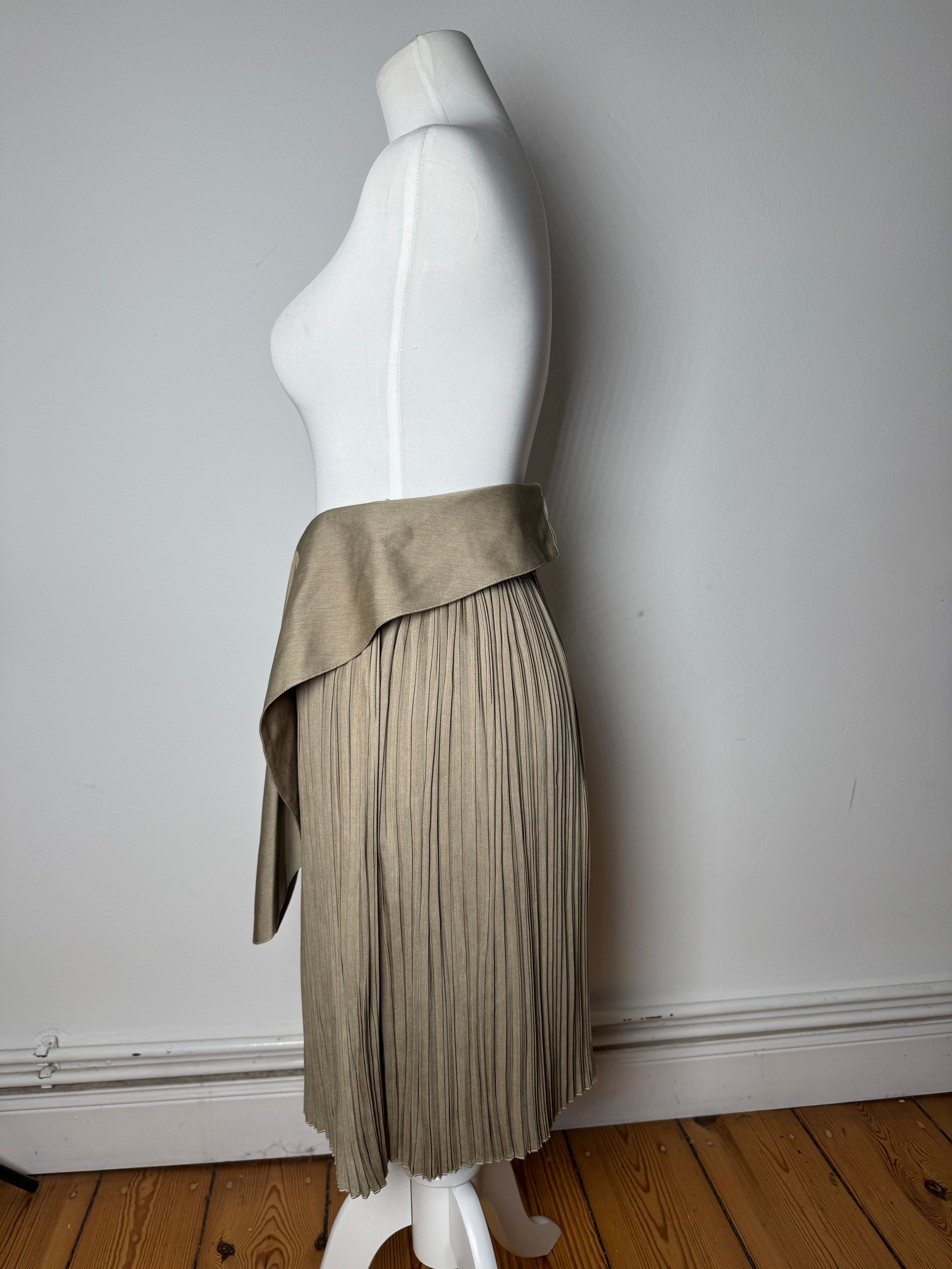 Dior Vintage Plissee Skirt Khaki m Size 30" / US 8 / IT 44 - 2 Thumbnail