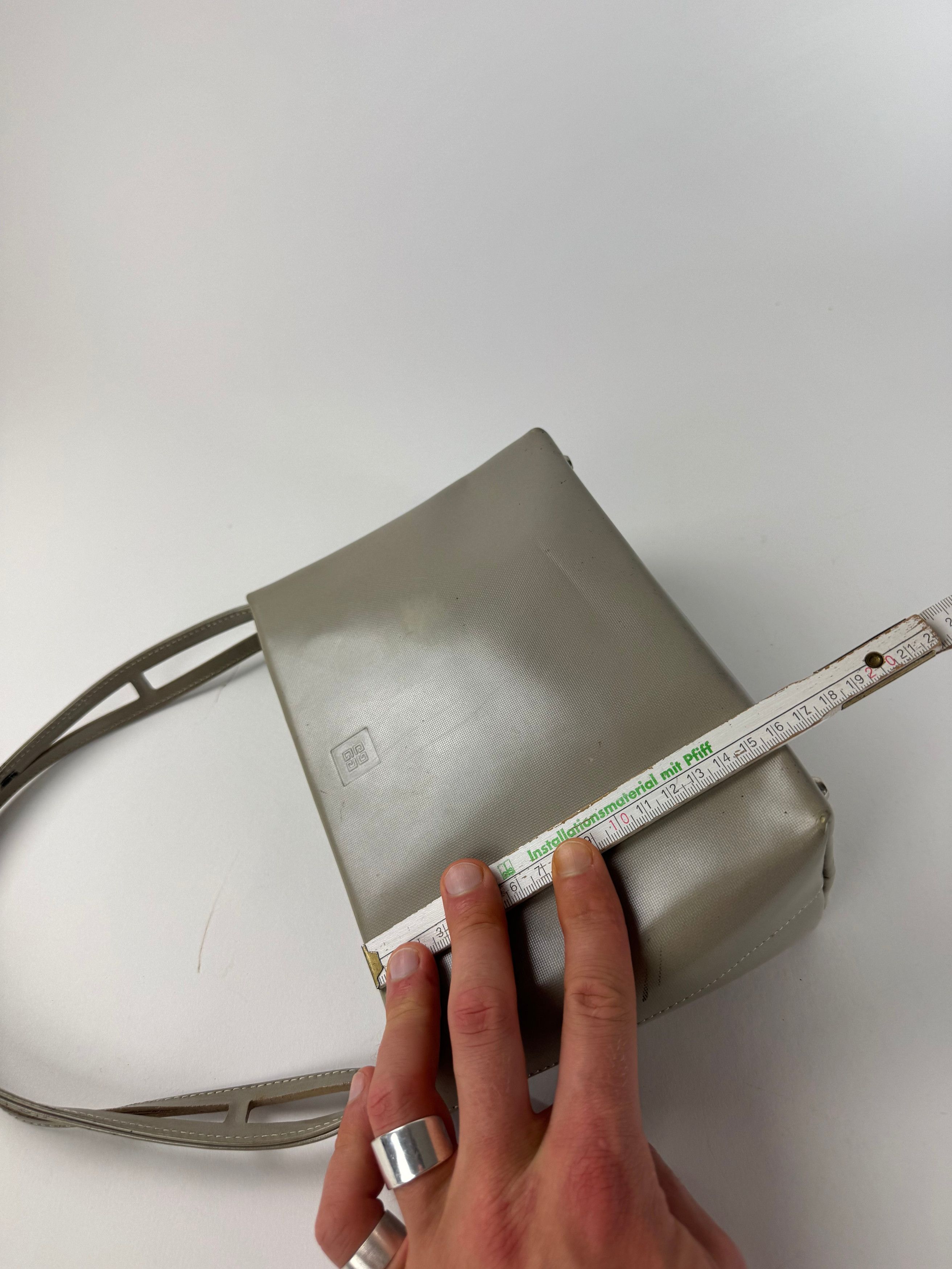 Givenchy Vintage Leather Handbag Grey Size ONE SIZE - 10 Thumbnail