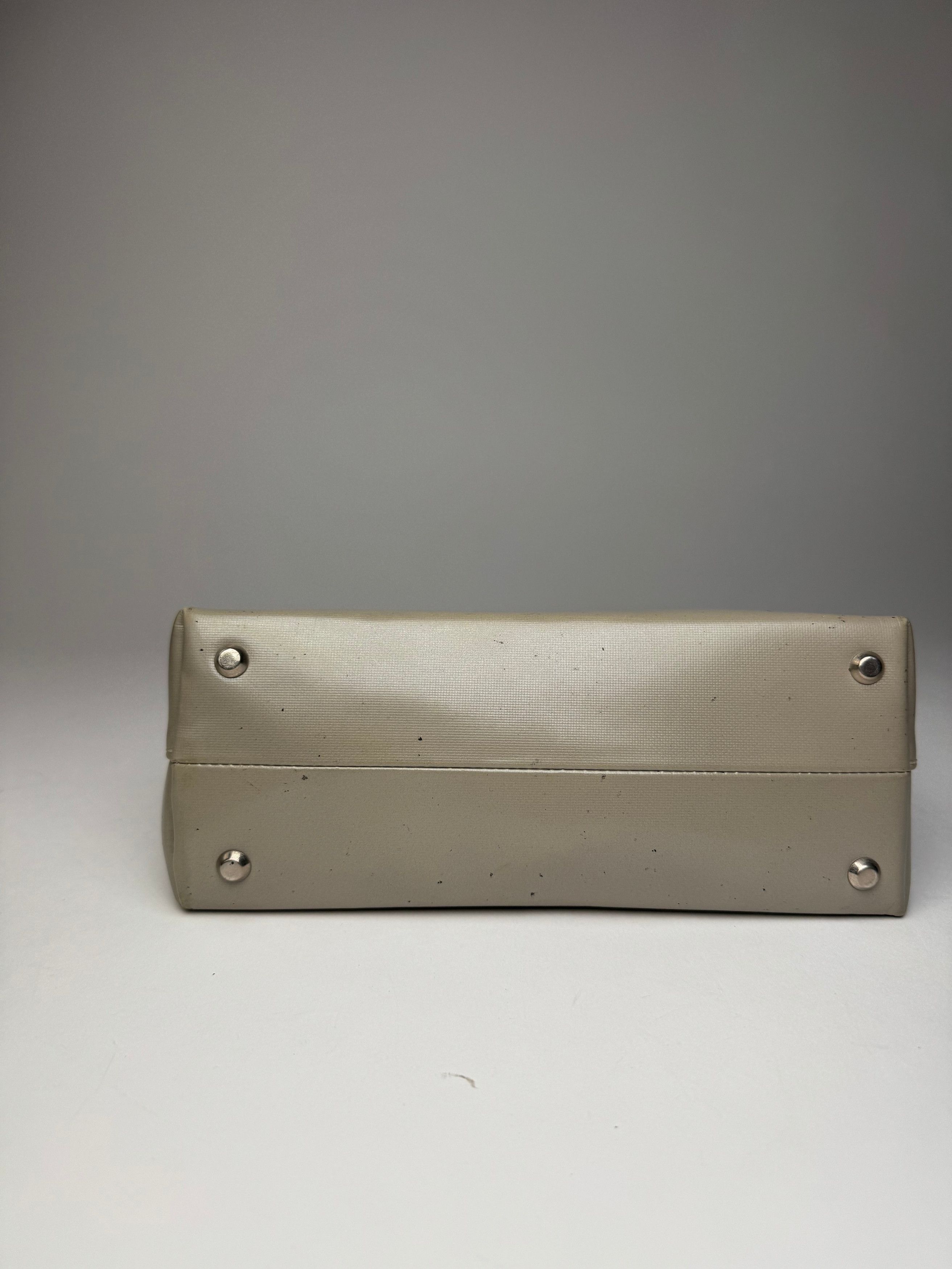 Givenchy Vintage Leather Handbag Grey Size ONE SIZE - 11 Thumbnail