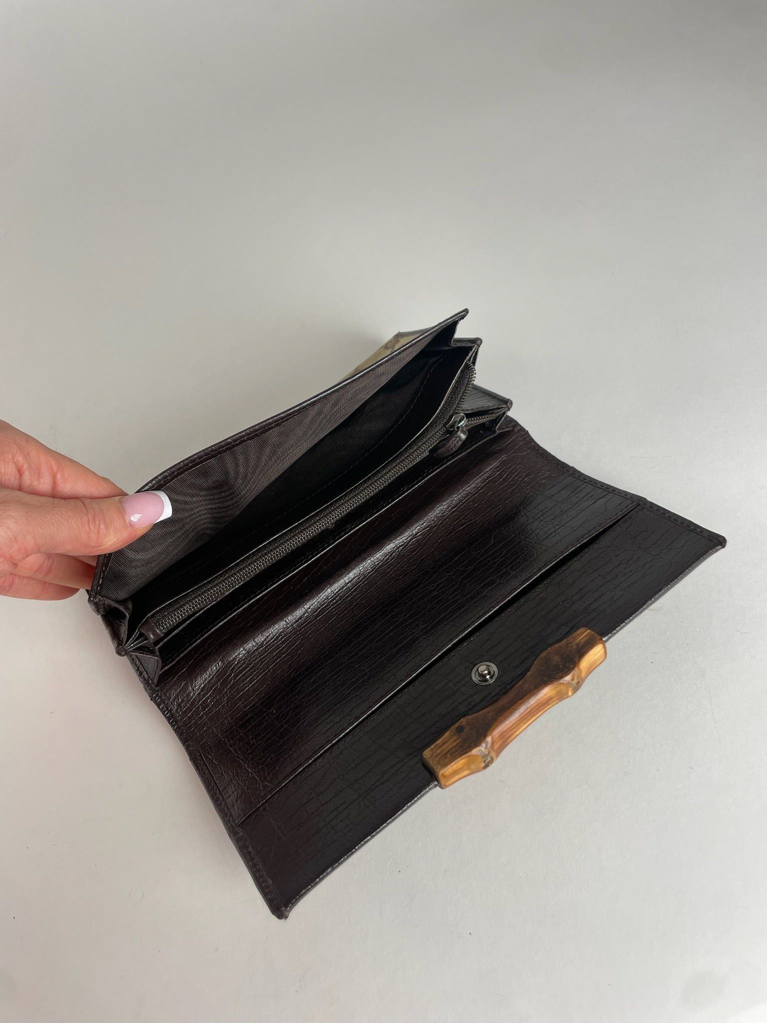 Gucci Vintage Monogram Leather Long Wallet Beige Brown Size ONE SIZE - 6 Thumbnail