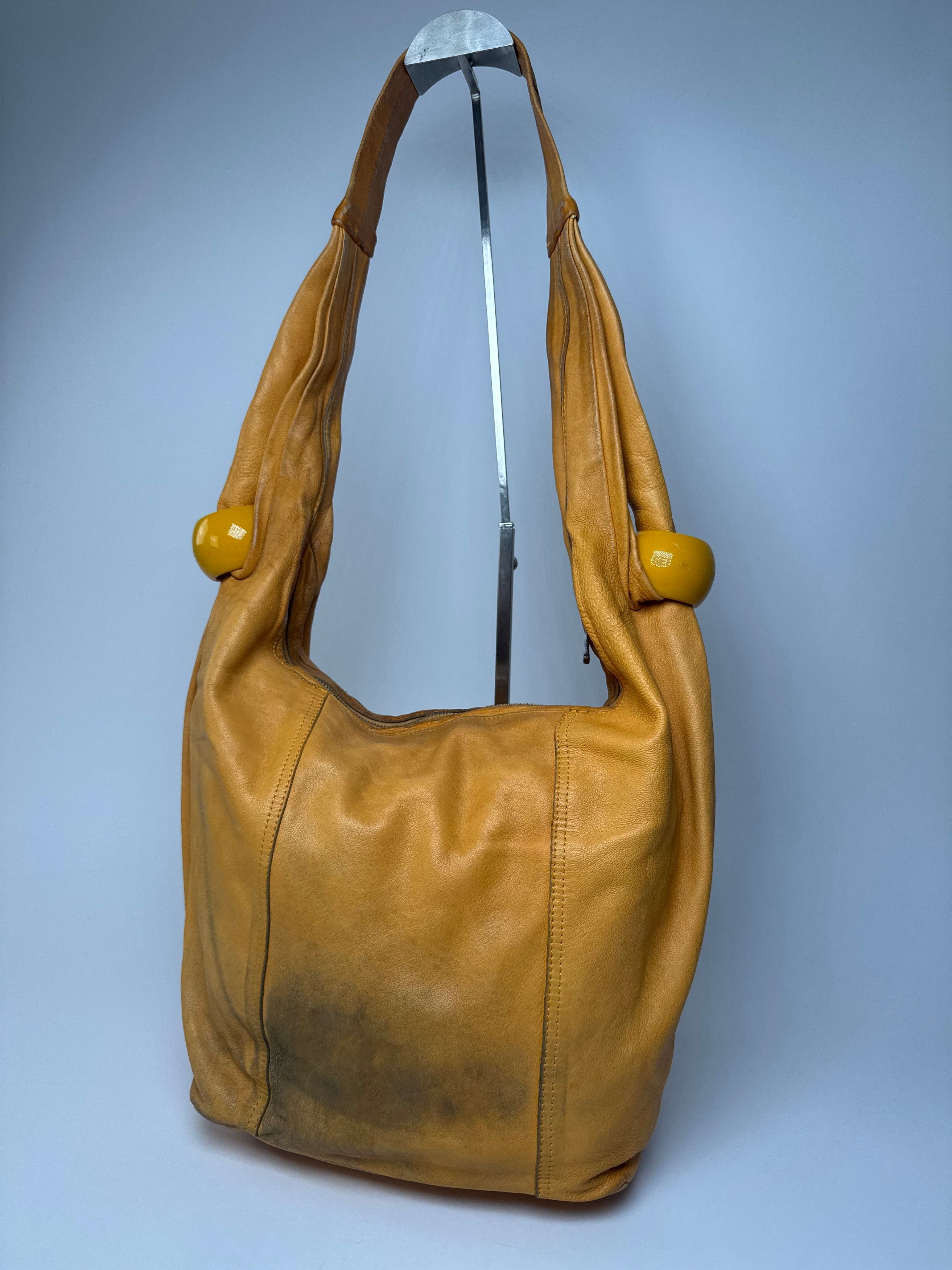 Chloe Vintage Leather Handbag Yellow Size ONE SIZE - 14 Thumbnail
