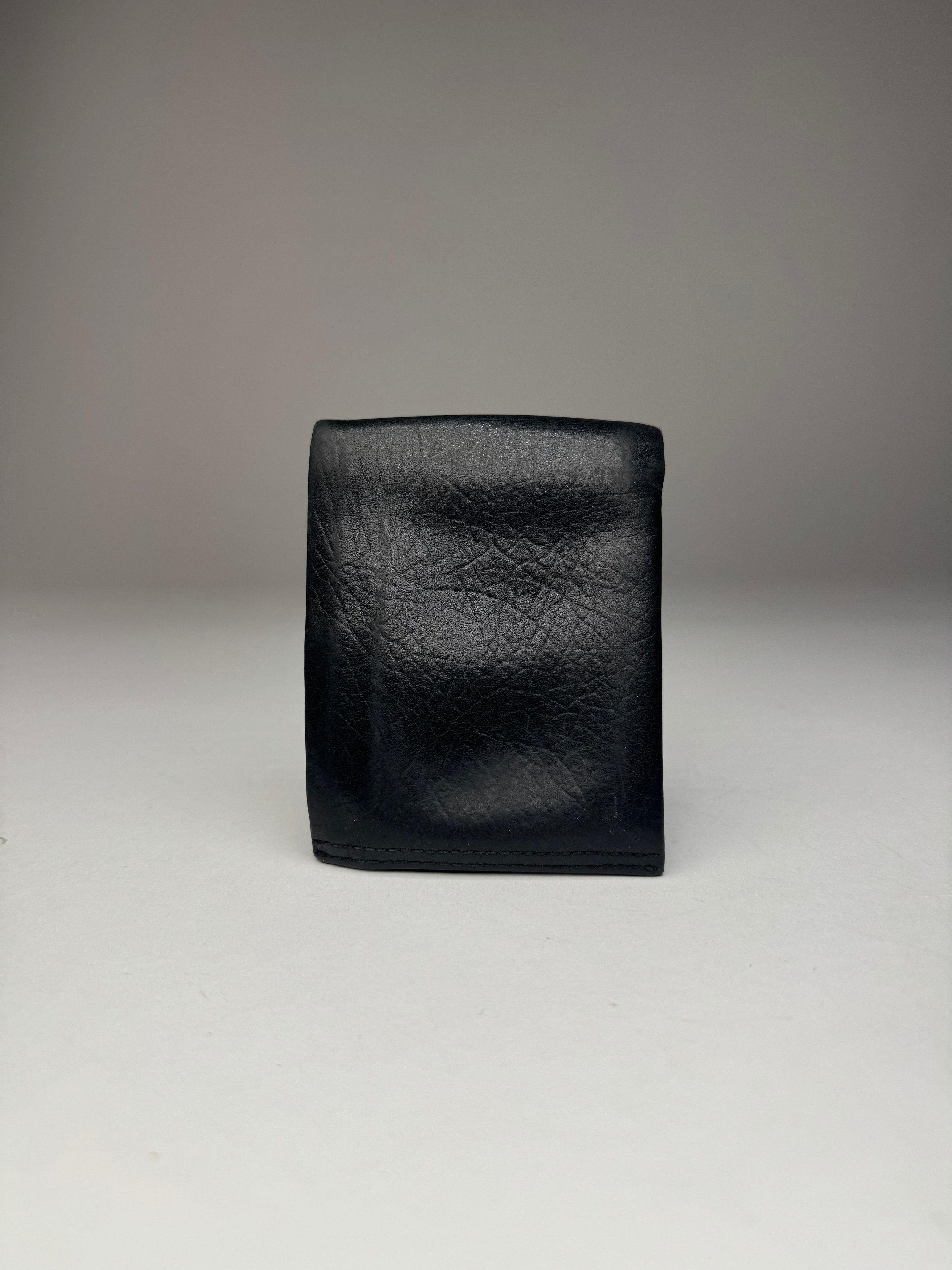 Givenchy Vintage Flapable Leather Logo Wallet Black Size ONE SIZE - 2 Thumbnail