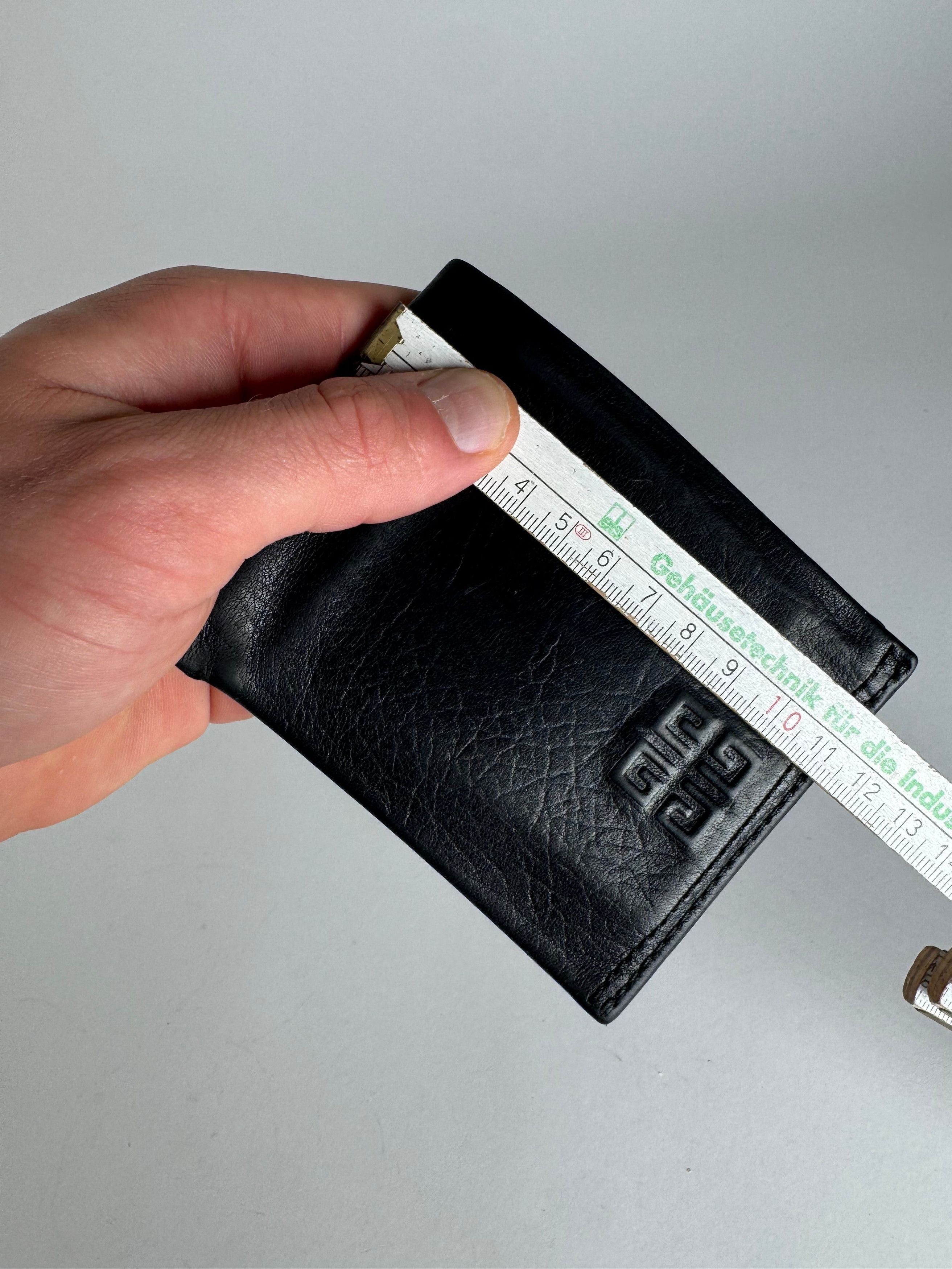 Givenchy Vintage Flapable Leather Logo Wallet Black Size ONE SIZE - 8 Thumbnail