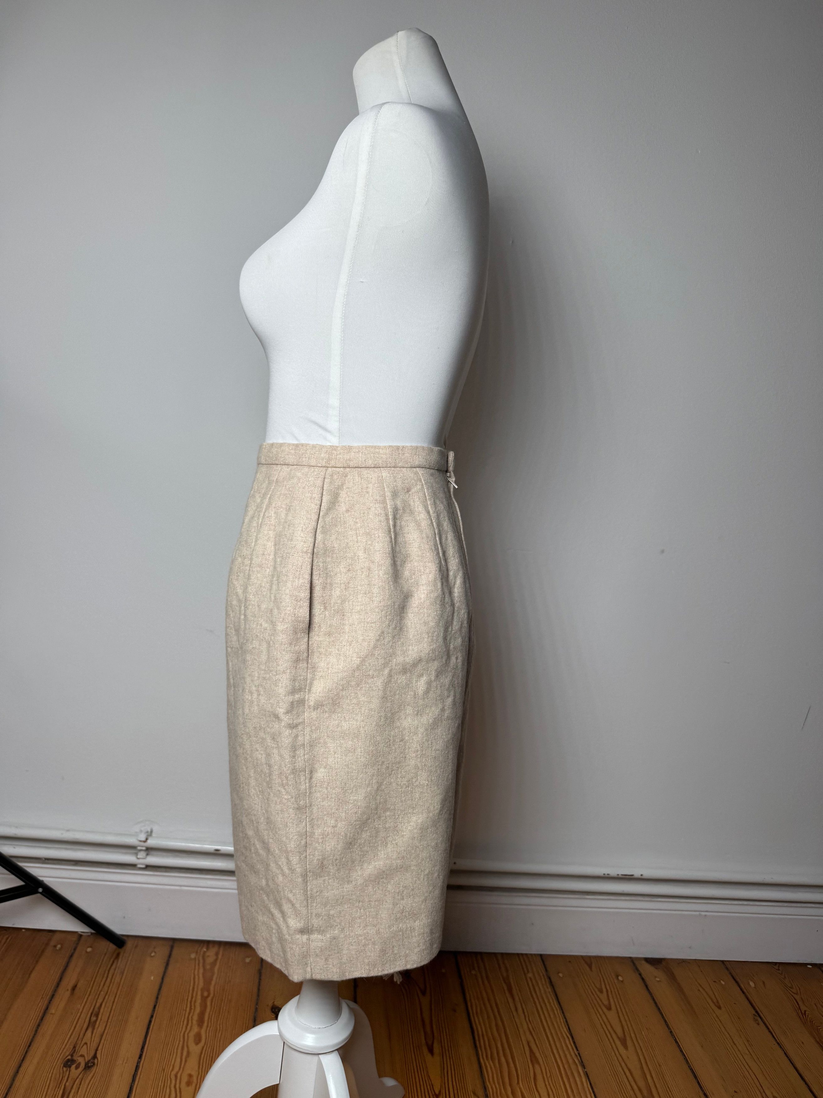 Dior Vintage Wool Skirt Beige M Size 30" / US 8 / IT 44 - 2 Thumbnail