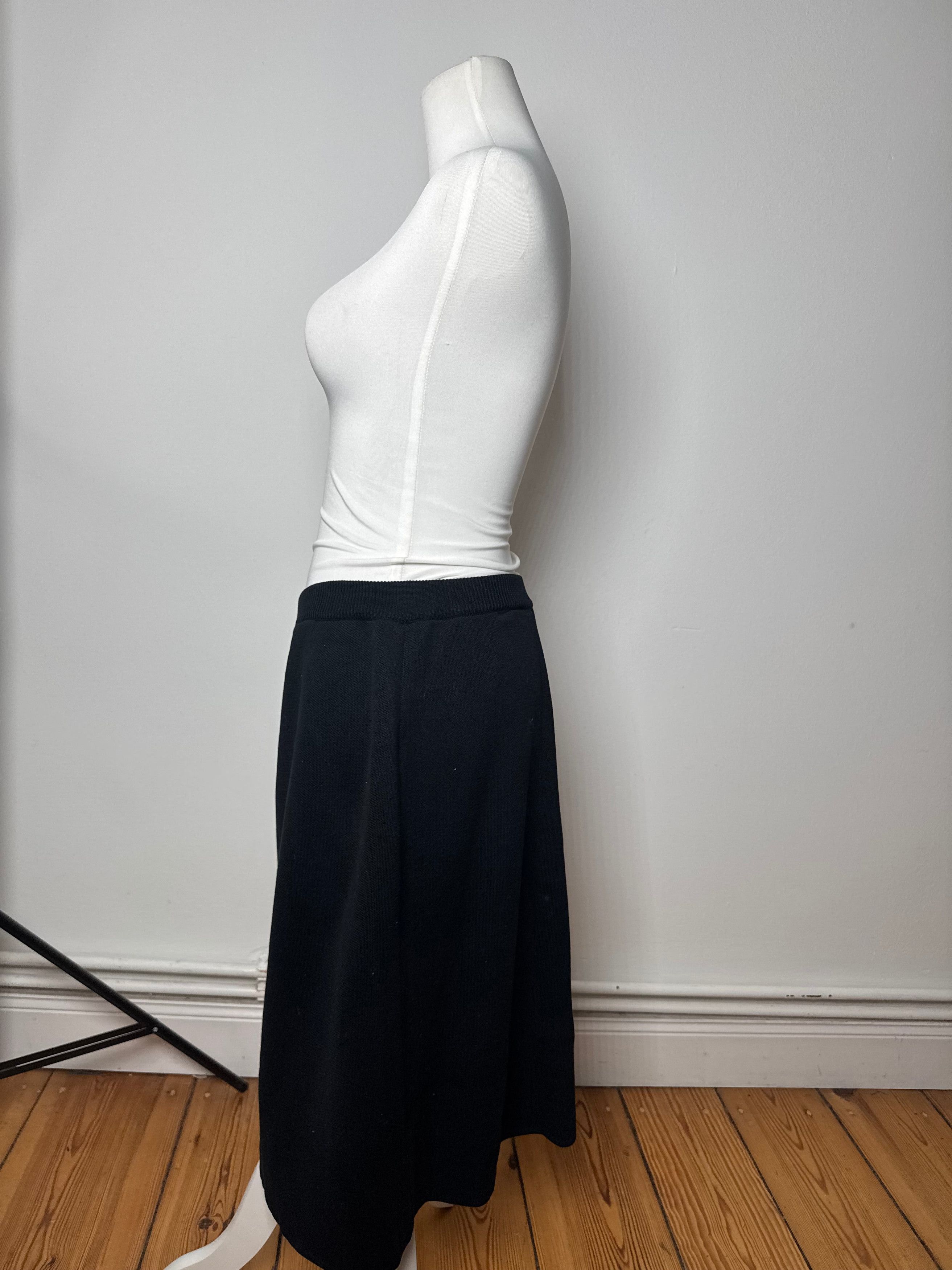 Givenchy Vintage Canvas Polyester Skirt L Size 34" / US 12 / IT 48 - 2 Thumbnail