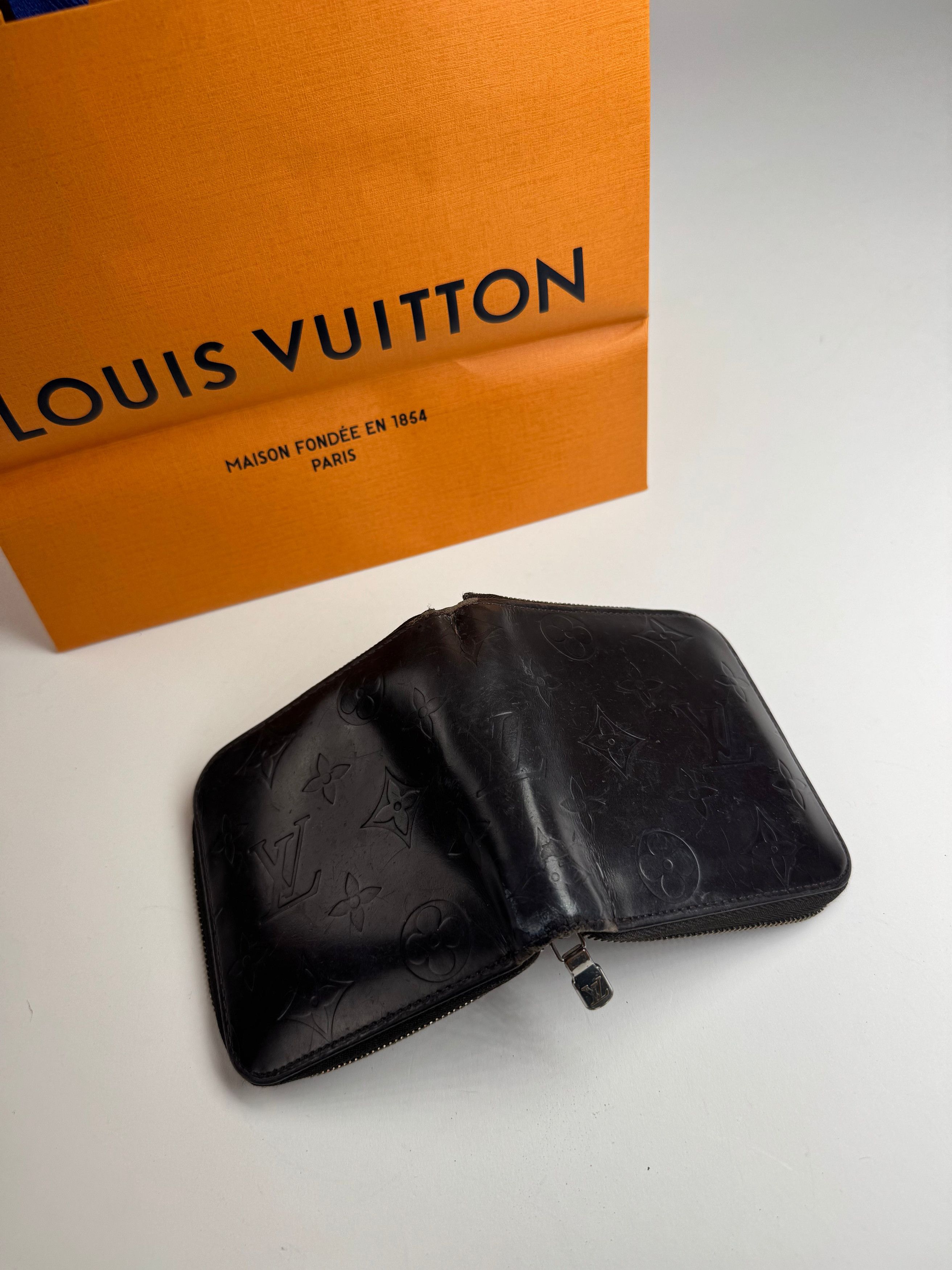 Louis Vuitton Vintage Vernis Leather Zippy Wallet Black Size ONE SIZE - 9 Thumbnail
