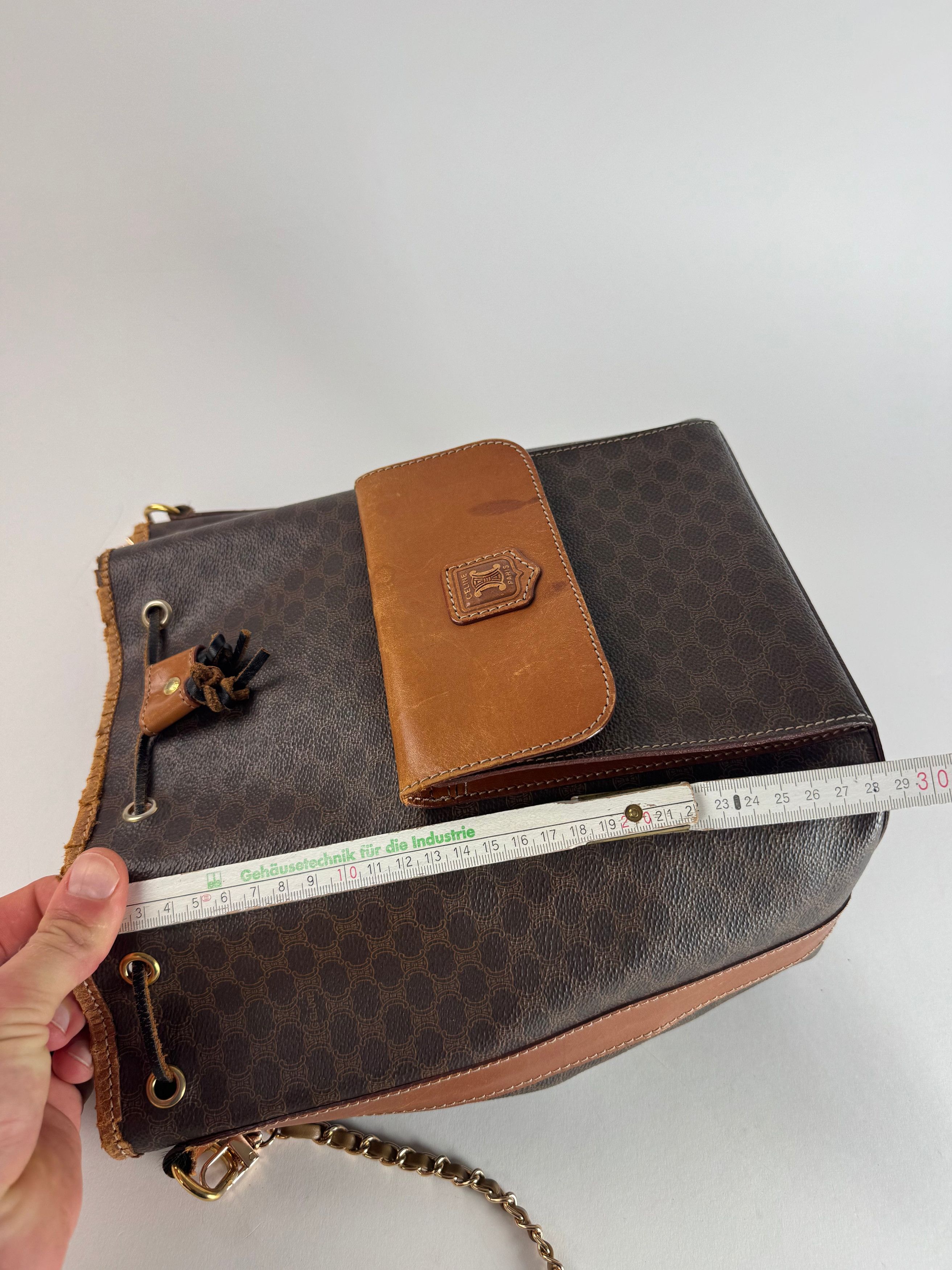 Celine Vintage Paris Sac Seau Monogram Leather Bag Brown Size ONE SIZE - 11 Thumbnail