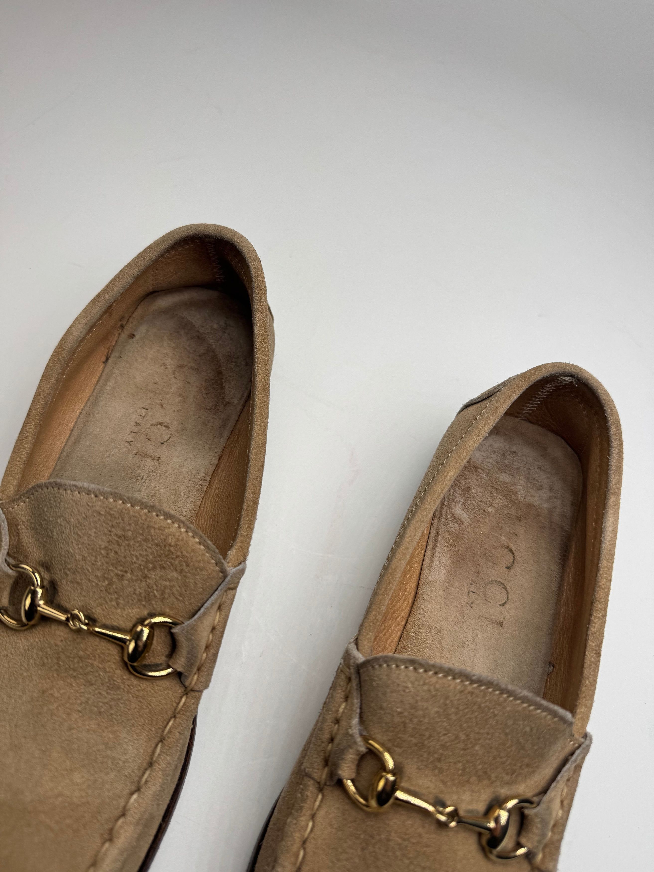 Gucci Vintage Suede Loafer Beige Brown 37,5C Size US 6.5 / IT 36.5 - 12 Thumbnail