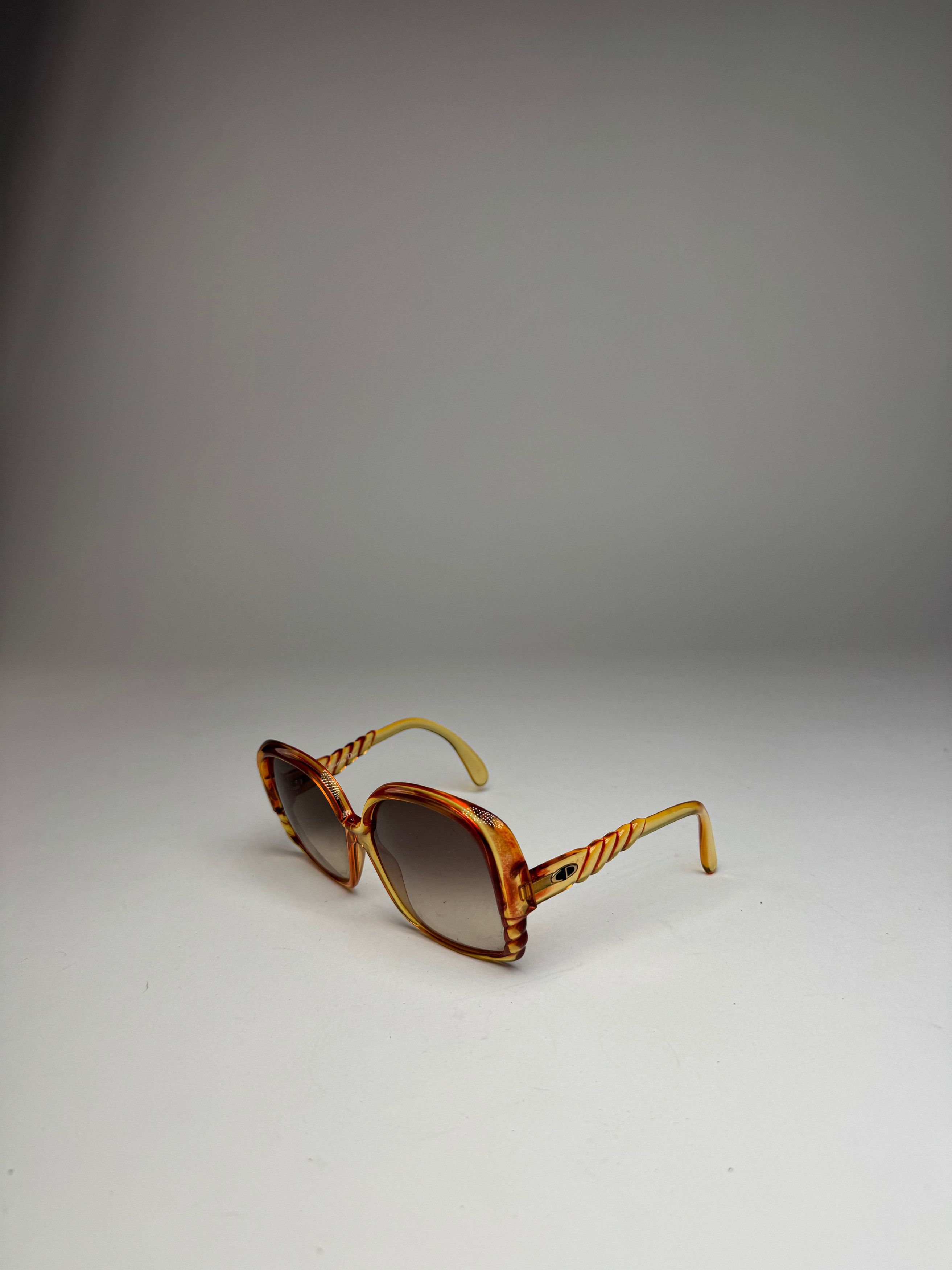 Dior Vintage Overd Sunglasses Orange Size ONE SIZE - 11 Thumbnail