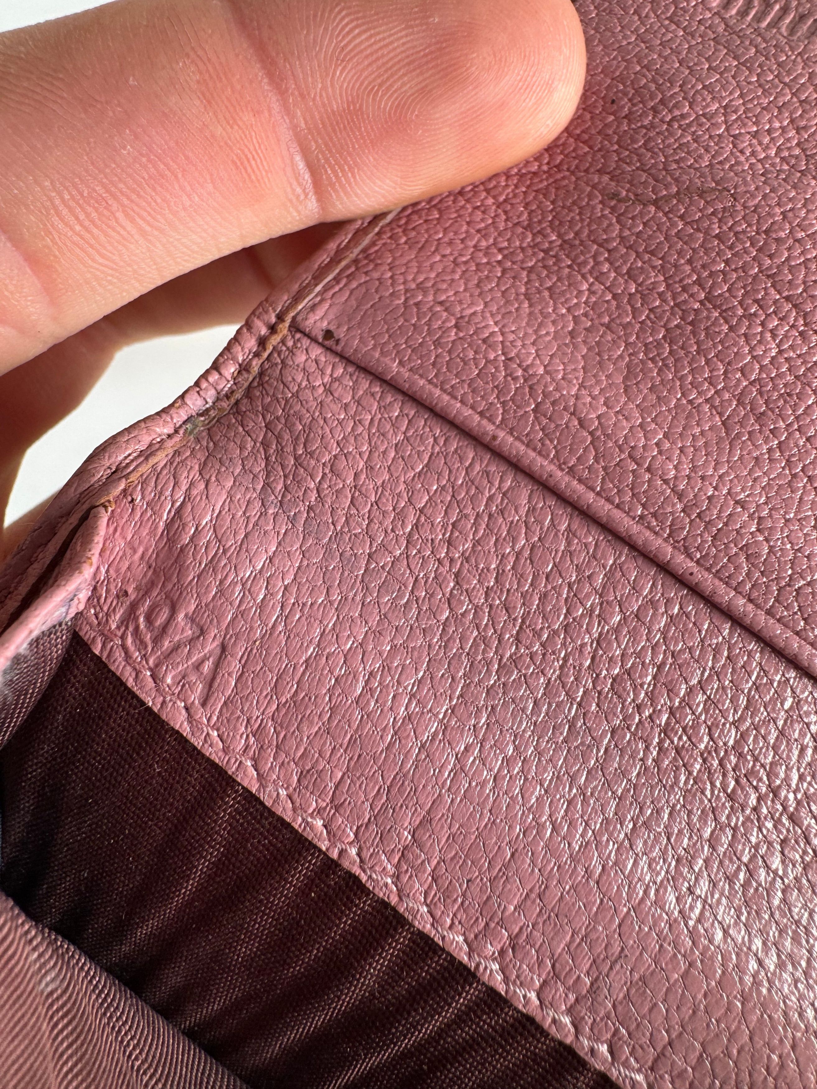 Miu Miu Vintage Leather Card Holder Pink Size ONE SIZE - 6 Thumbnail