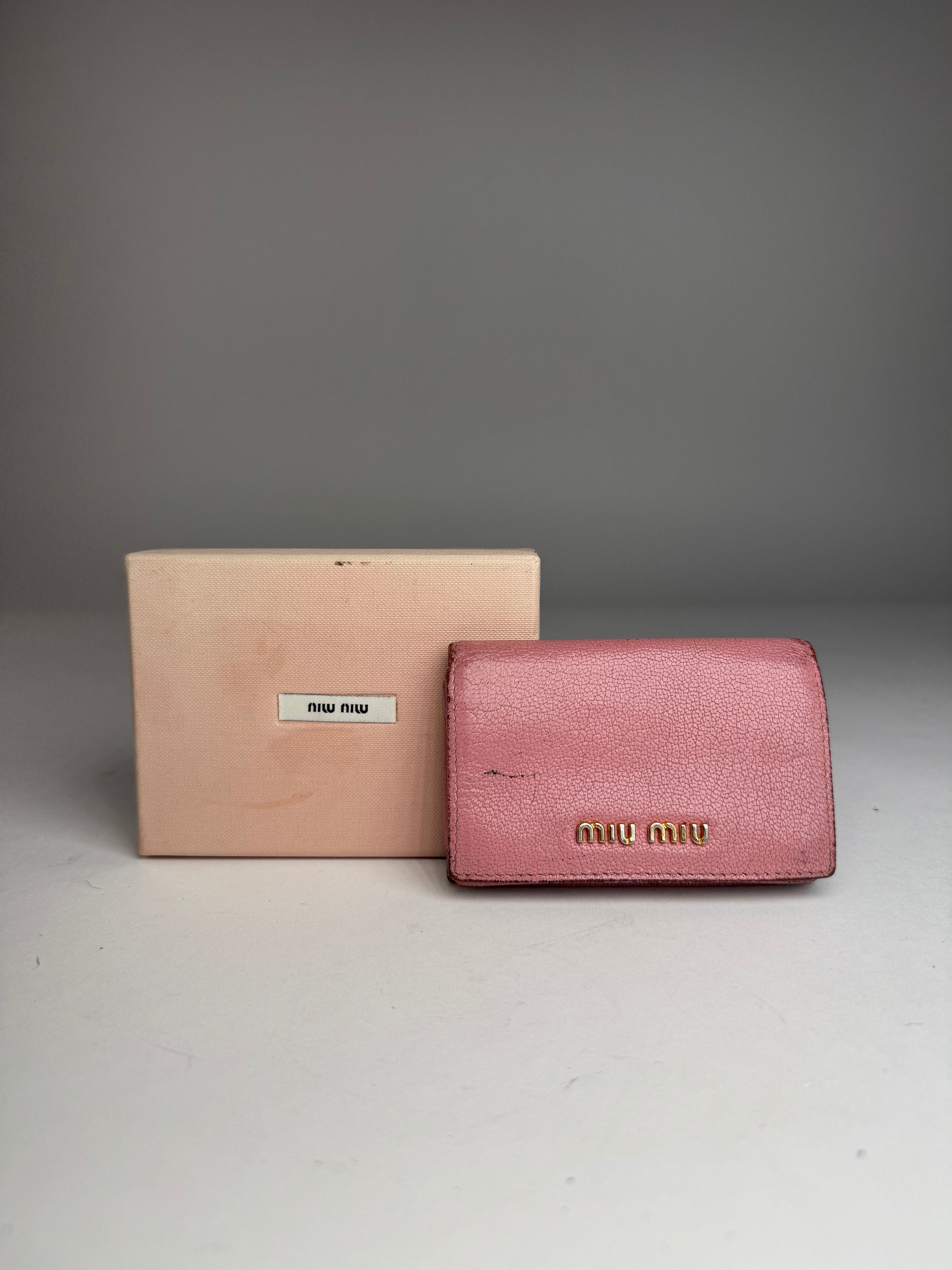 Miu Miu Vintage Leather Card Holder Pink Size ONE SIZE - 11 Thumbnail