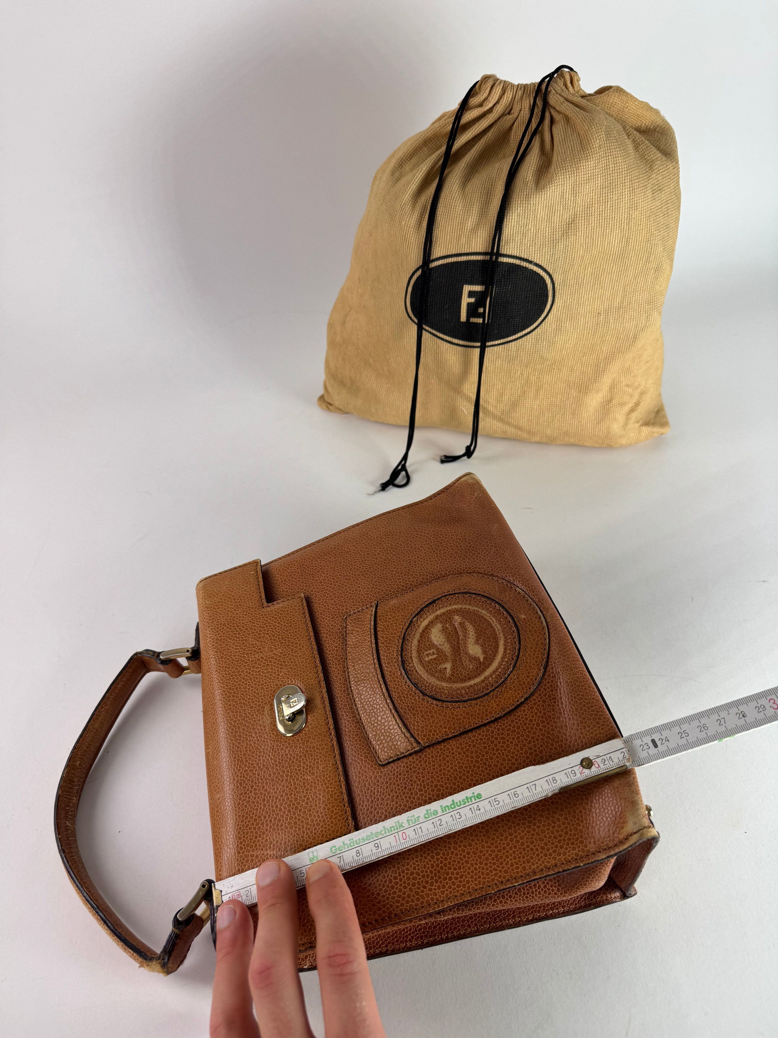 Fendi Vintage Roma Leather Handbag Brown Size ONE SIZE - 9 Thumbnail