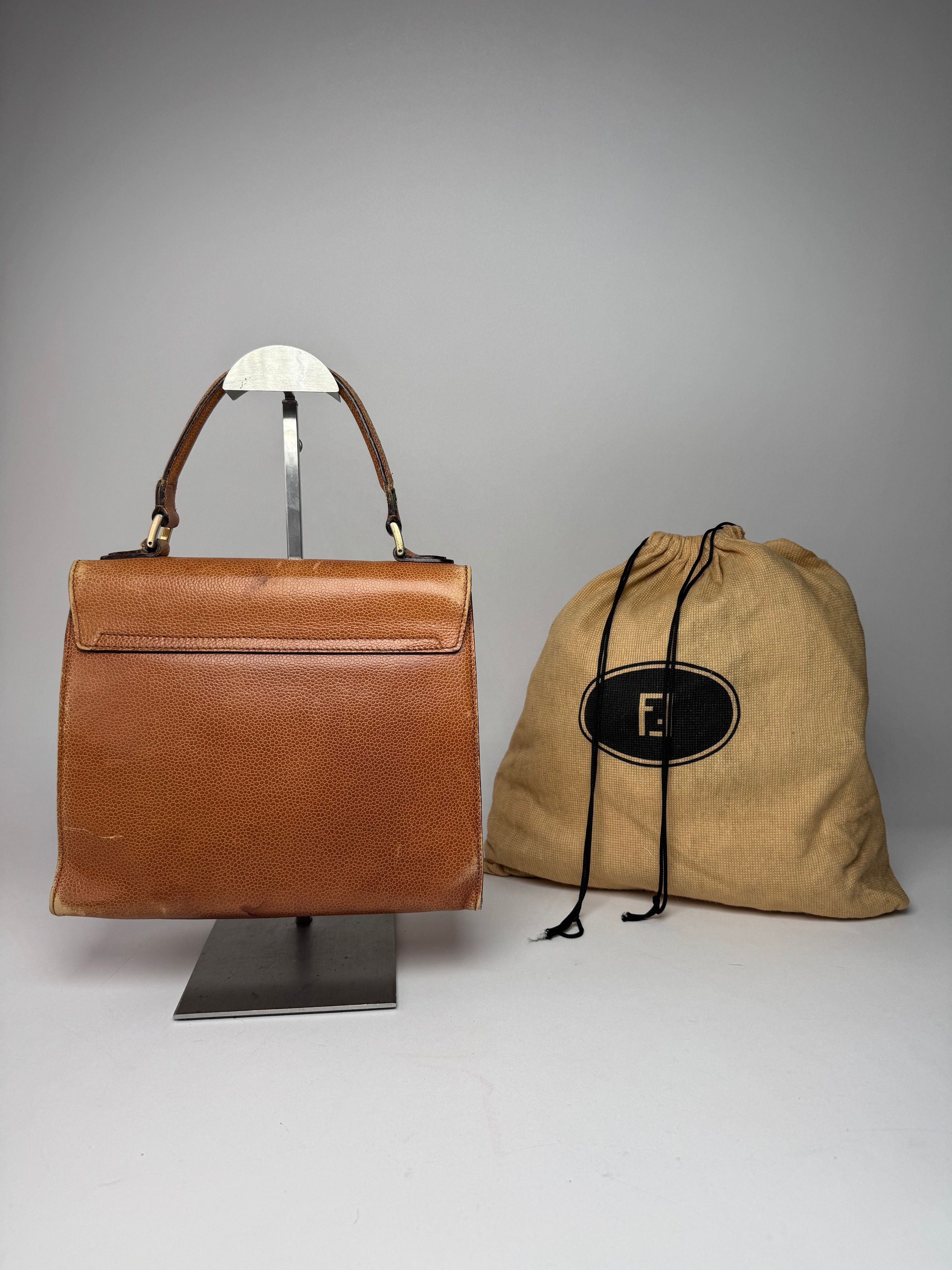 Fendi Vintage Roma Leather Handbag Brown Size ONE SIZE - 2 Thumbnail