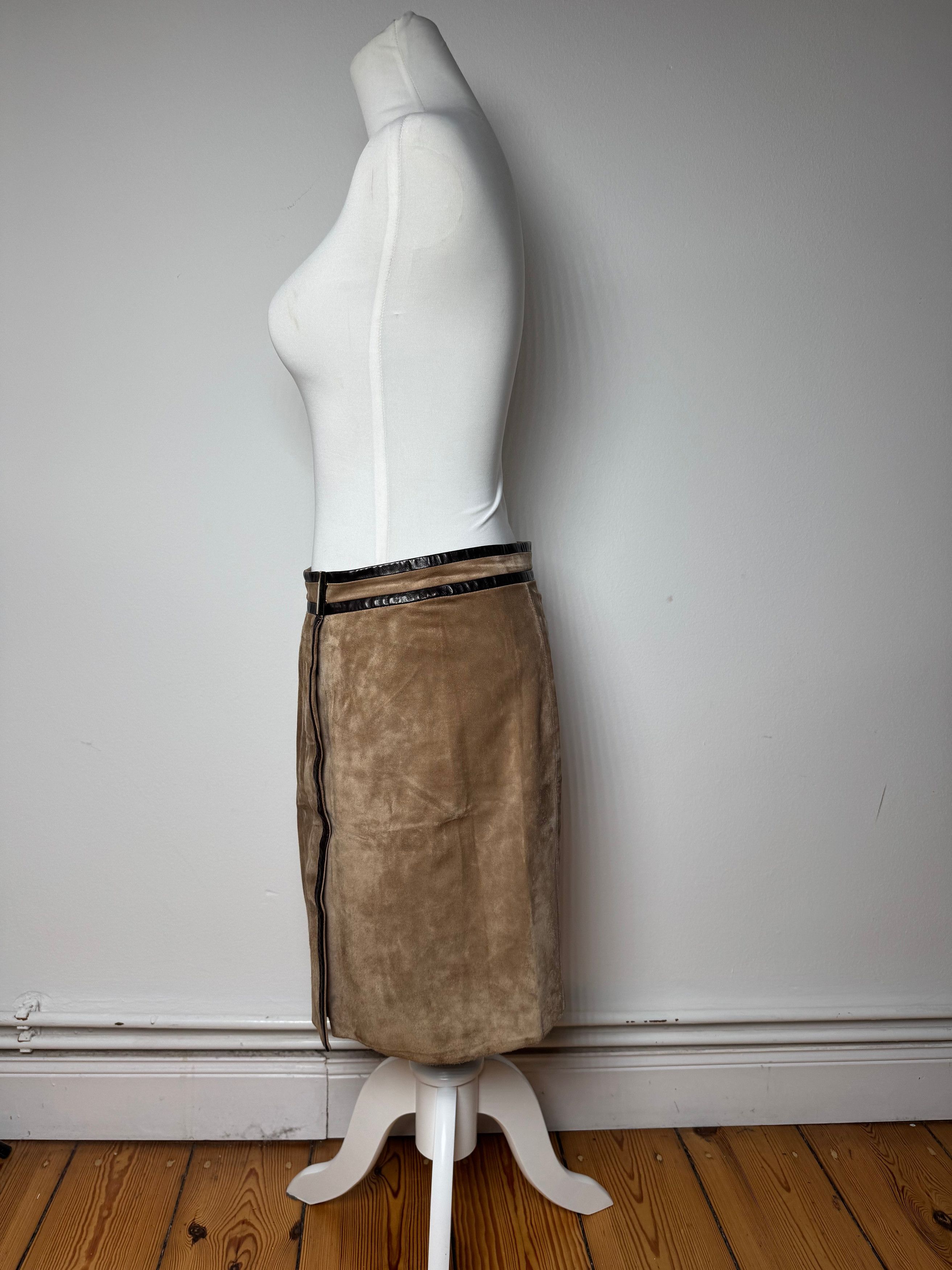 Gucci Vintage Suede Leather Skirt Brown 36/S Size 27" / US 4 / IT 40 - 3 Thumbnail