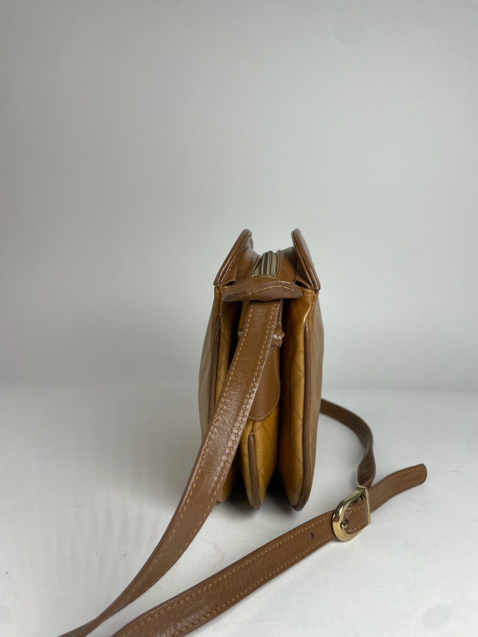 Givenchy Vintage Leather Shoulder Monogram Bag Brown Size ONE SIZE - 9 Thumbnail