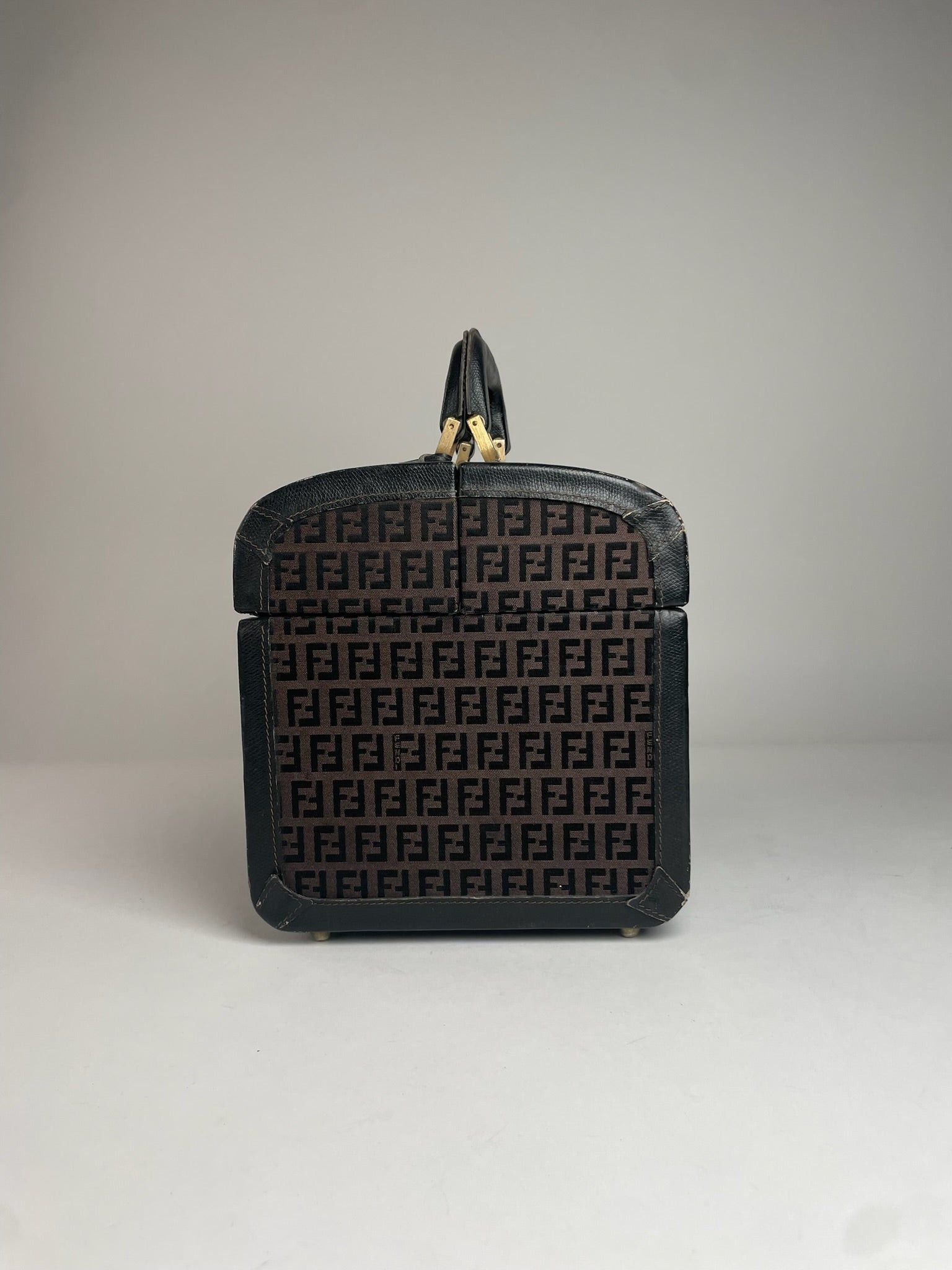 Fendi Vintage Roma Travel Case FF Monogram Brown Size ONE SIZE - 10 Thumbnail