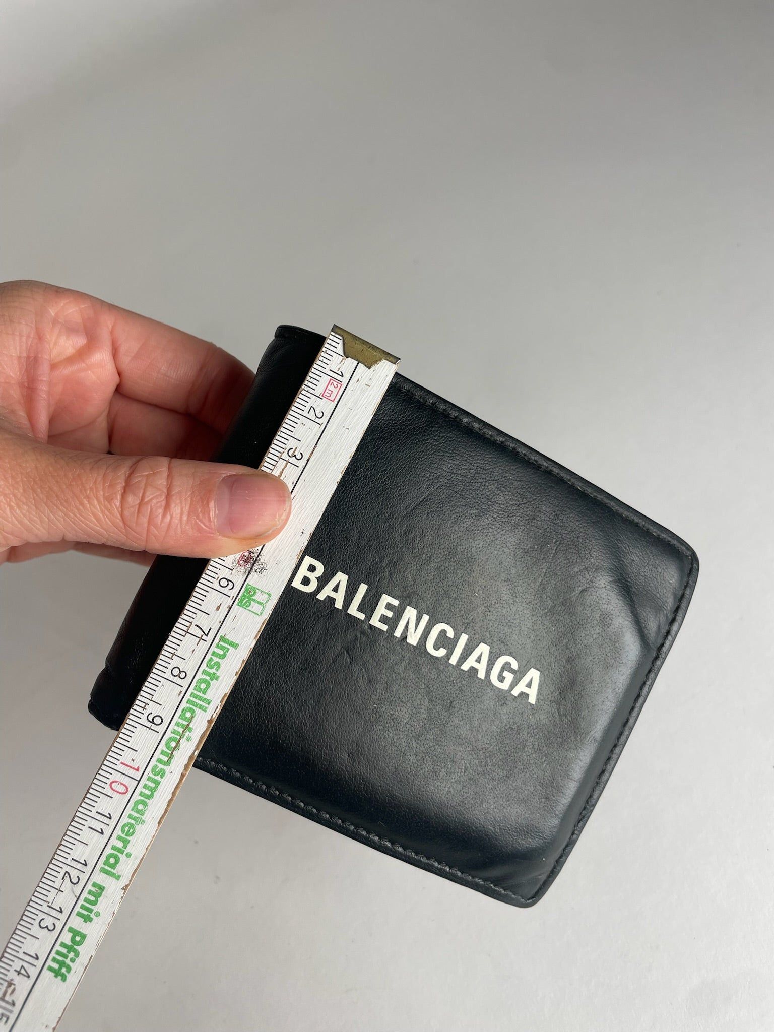 Balenciaga Vintage Flapable Leather Wallet Black Size ONE SIZE - 3 Thumbnail