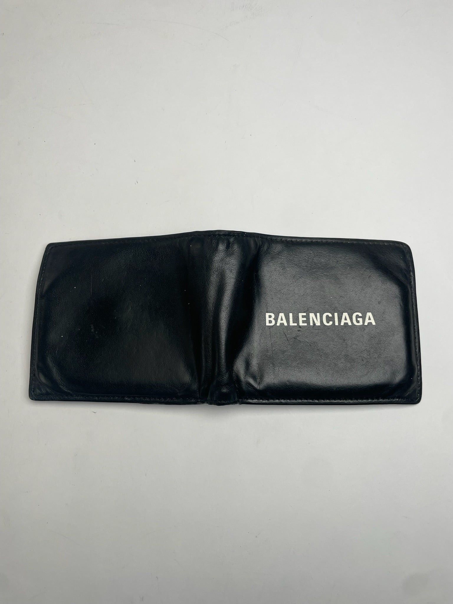 Balenciaga Vintage Flapable Leather Wallet Black Size ONE SIZE - 5 Thumbnail