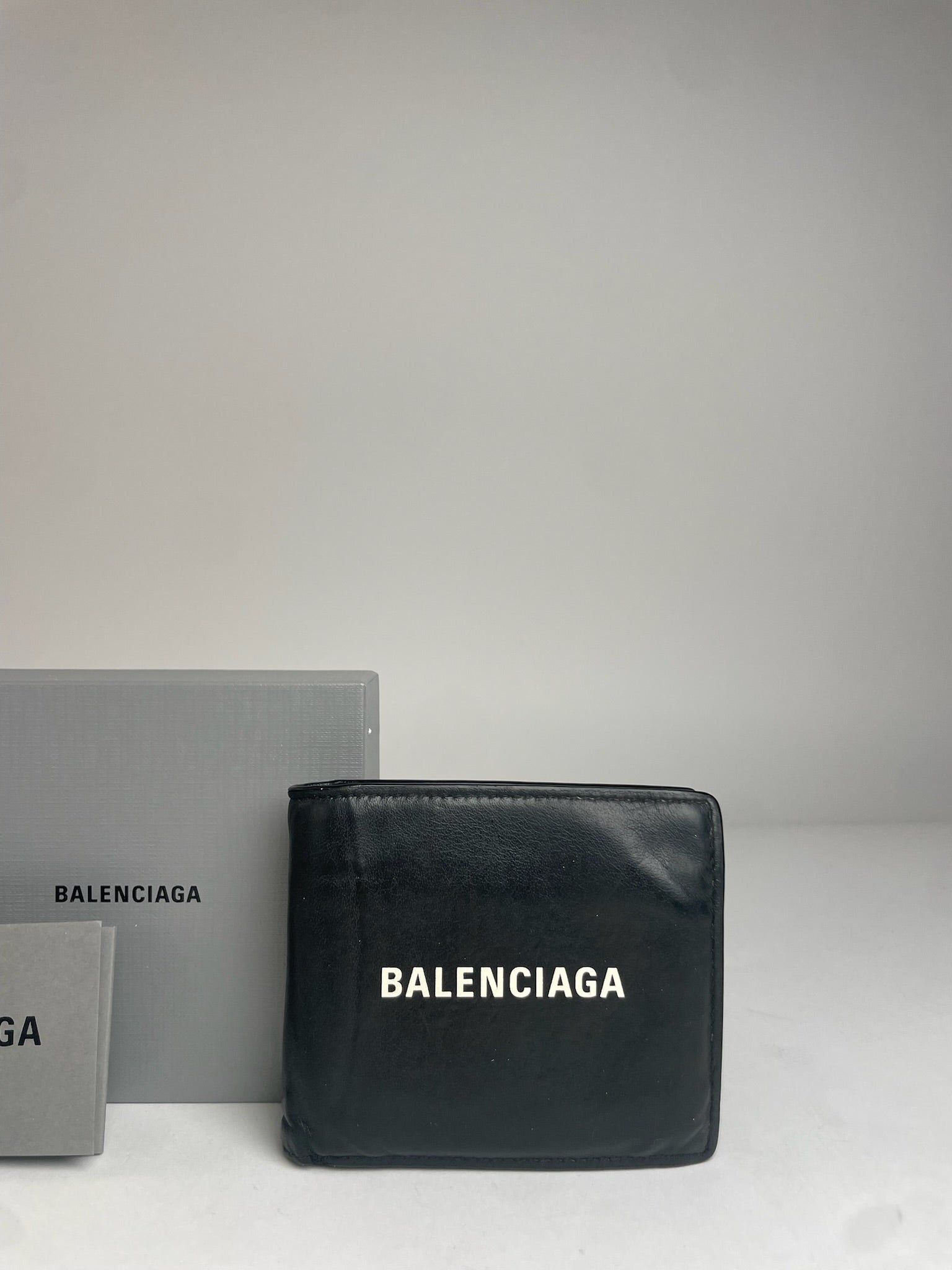 Balenciaga Vintage Flapable Leather Wallet Black Size ONE SIZE - 10 Thumbnail