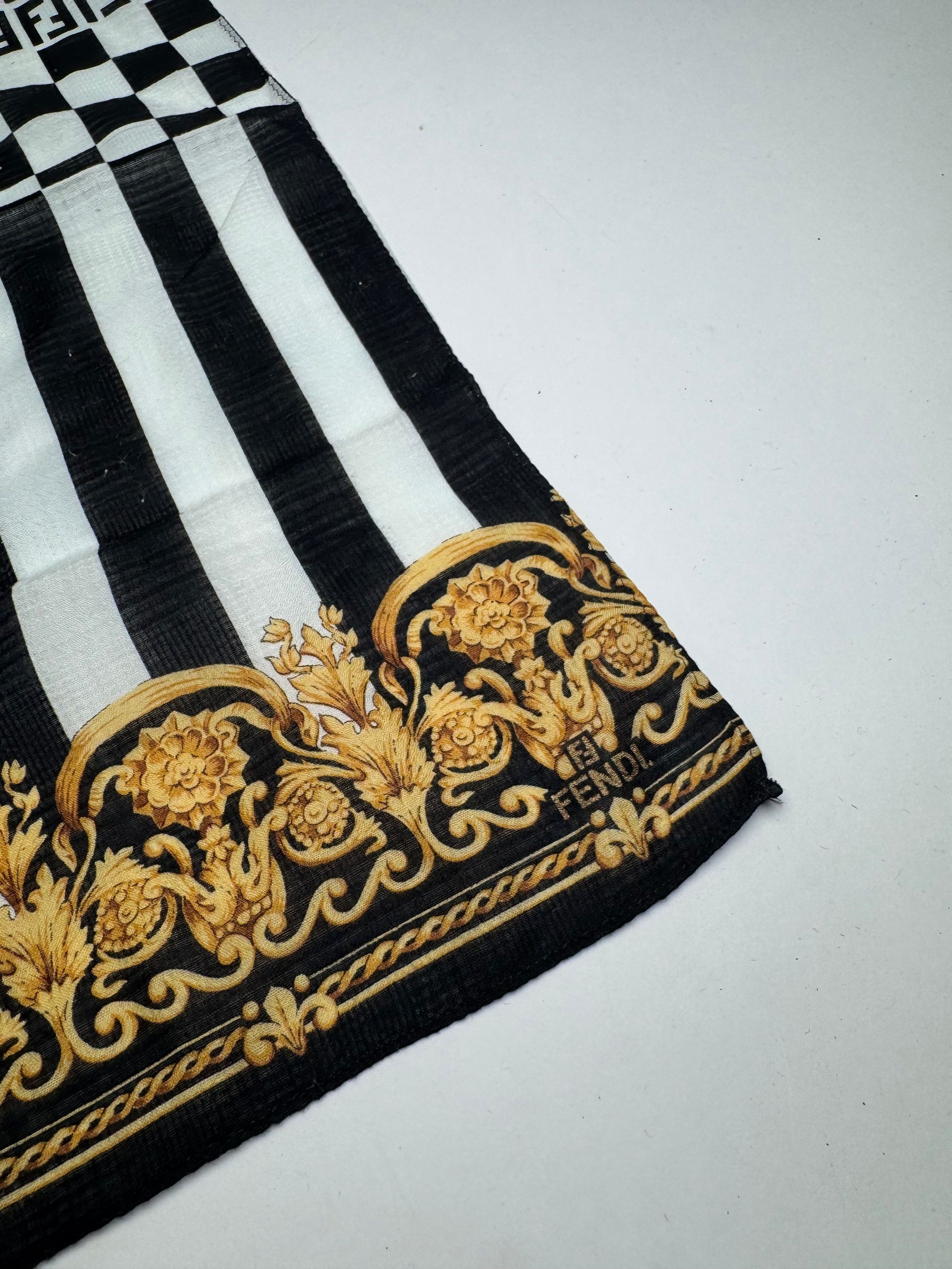 Fendi Vintage Abstract Scarf Black White Gold Size ONE SIZE - 2 Thumbnail