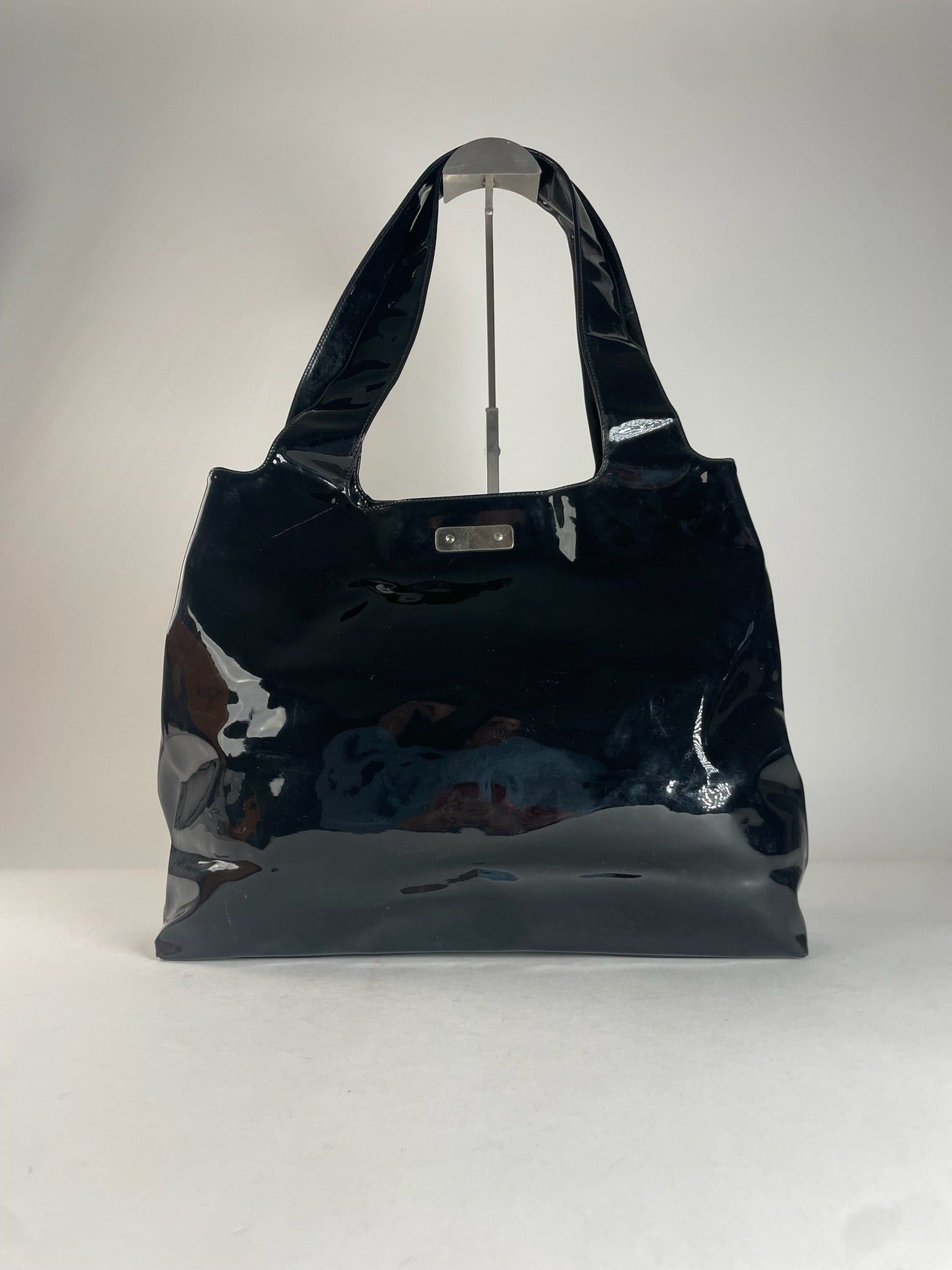Salvatore Ferragamo Vintage Patent Leather Handbag Black Size ONE SIZE - 11 Thumbnail