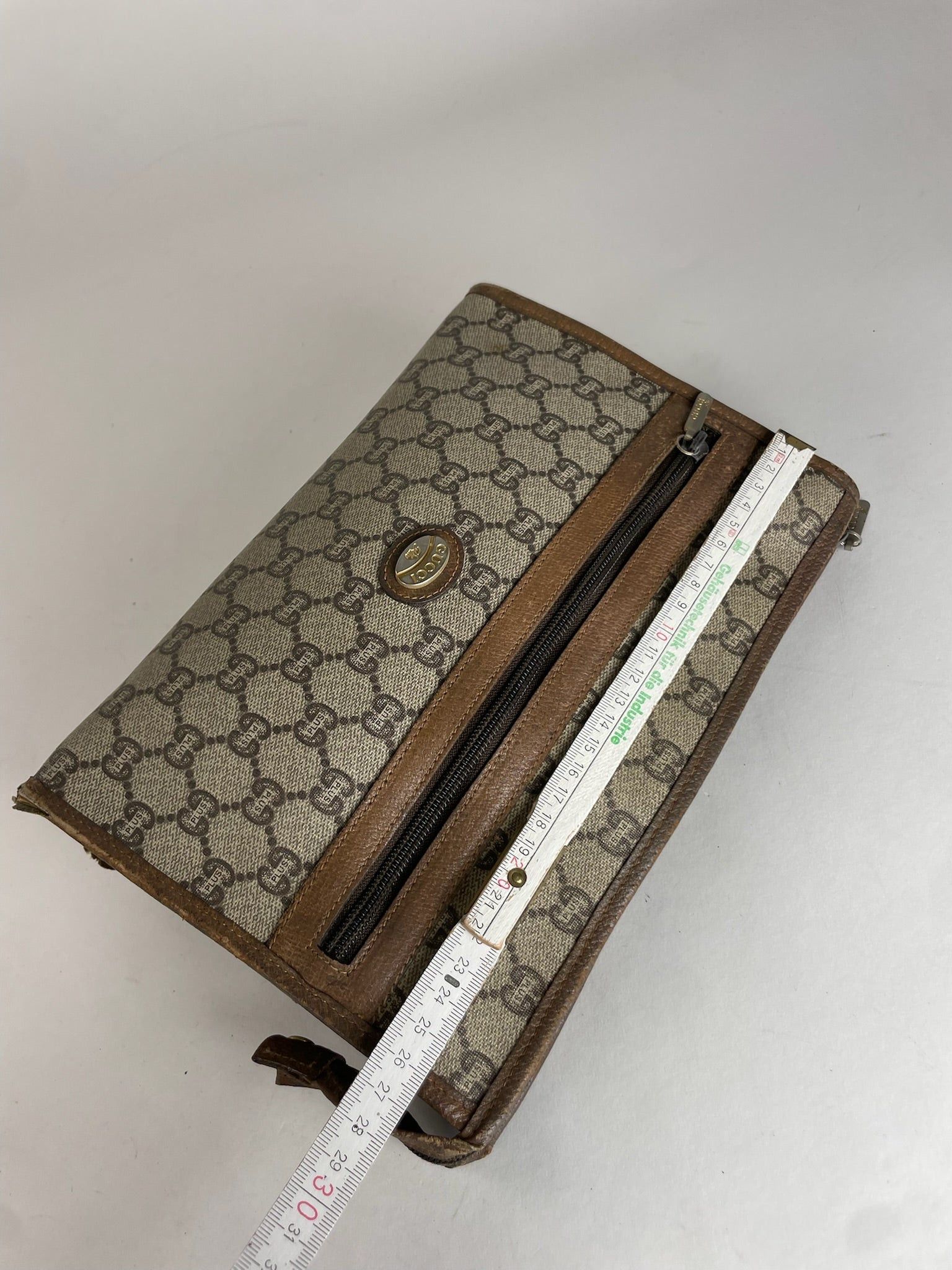 Gucci Vintage Monogram Leather Clutch Grey Brown Size ONE SIZE - 5 Thumbnail