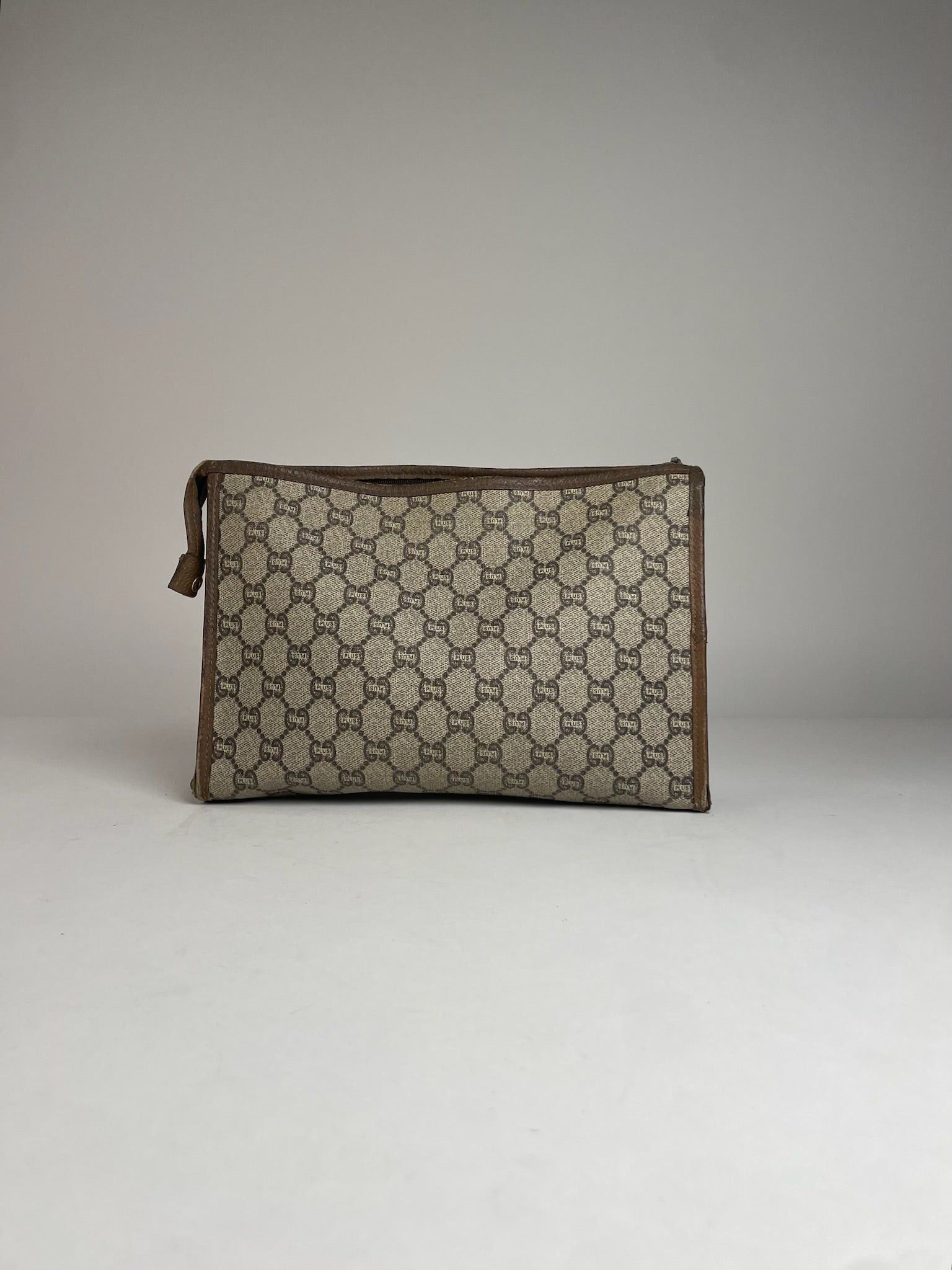 Gucci Vintage Monogram Leather Clutch Grey Brown Size ONE SIZE - 10 Thumbnail
