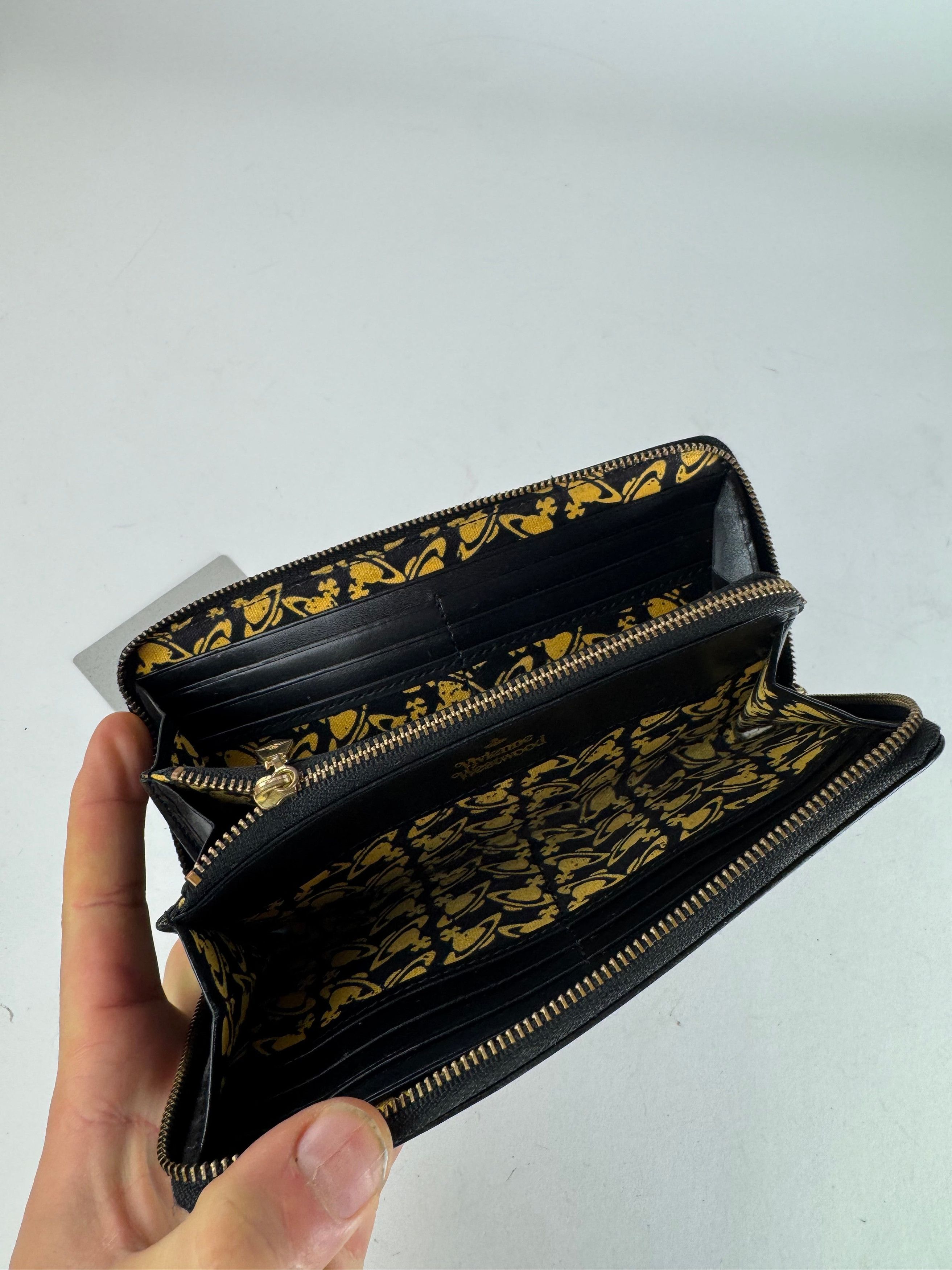 Vivienne Westwood Vintage Leather Zippy Wallet Black Size ONE SIZE - 6 Thumbnail