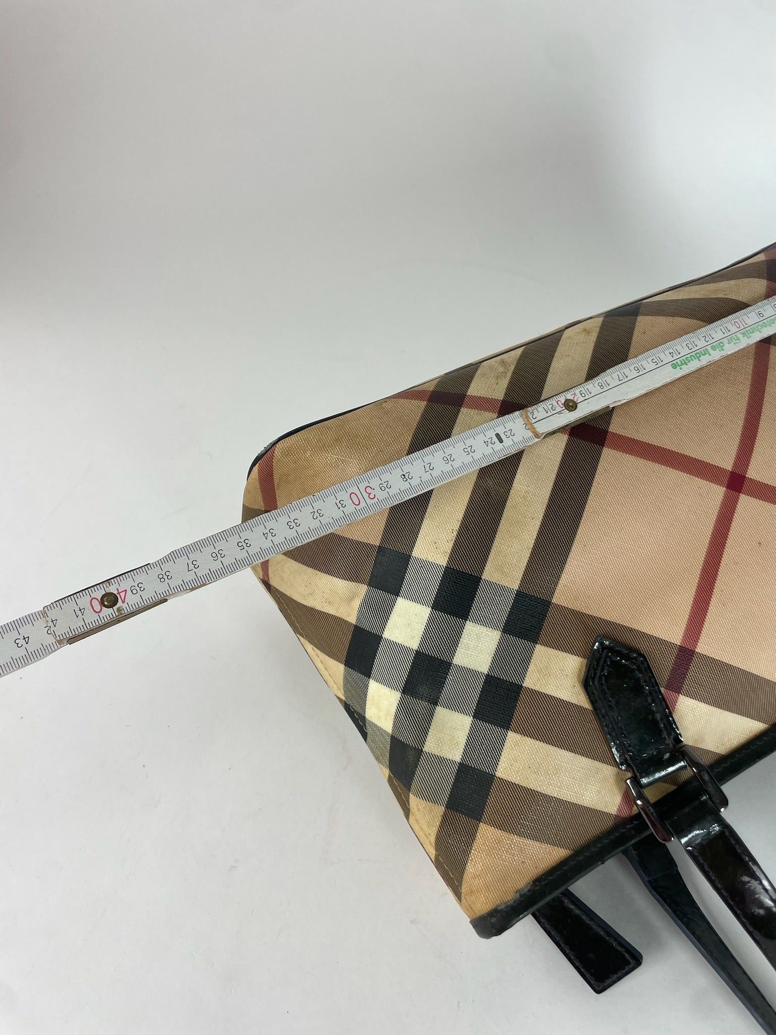 Burberry Vintage Nova Check Leather Handbag Size ONE SIZE - 12 Thumbnail