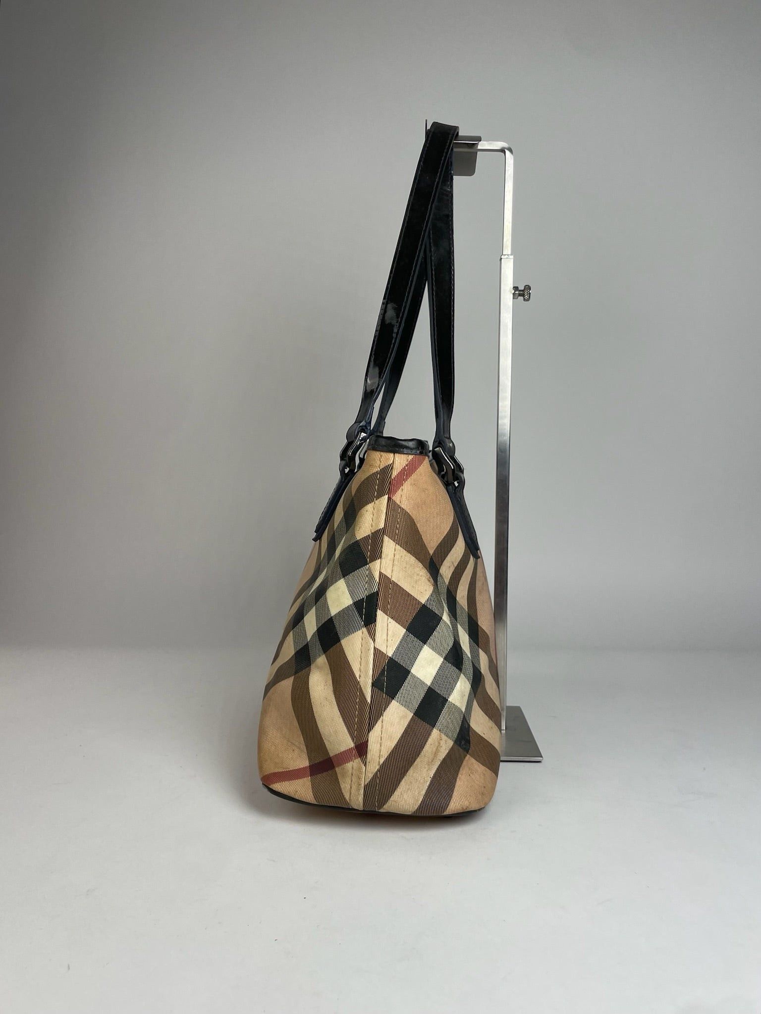 Burberry Vintage Nova Check Leather Handbag Size ONE SIZE - 8 Thumbnail