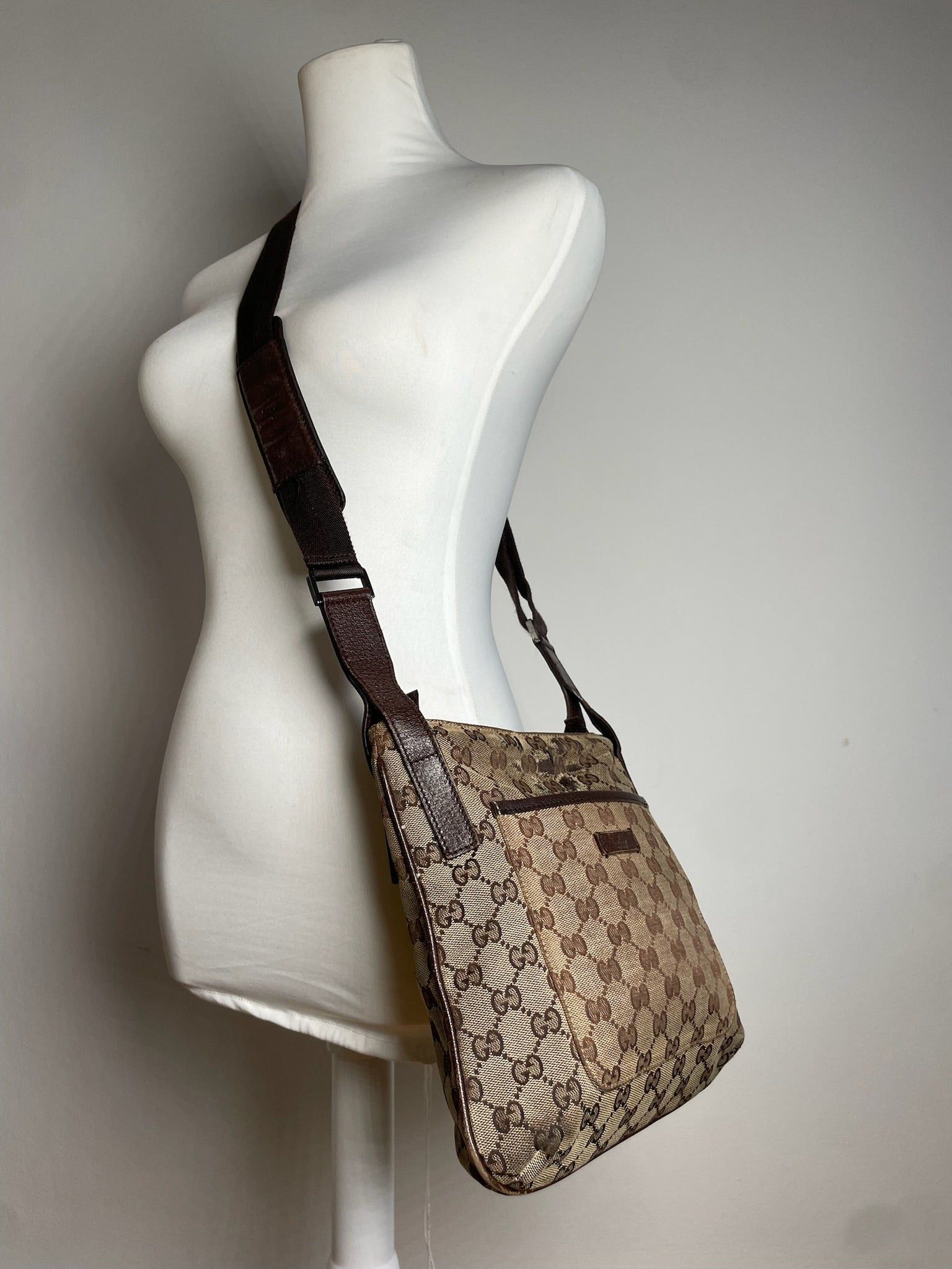 Gucci Vintage Multiway Monogram Bag Beige Brown Size ONE SIZE - 3 Thumbnail