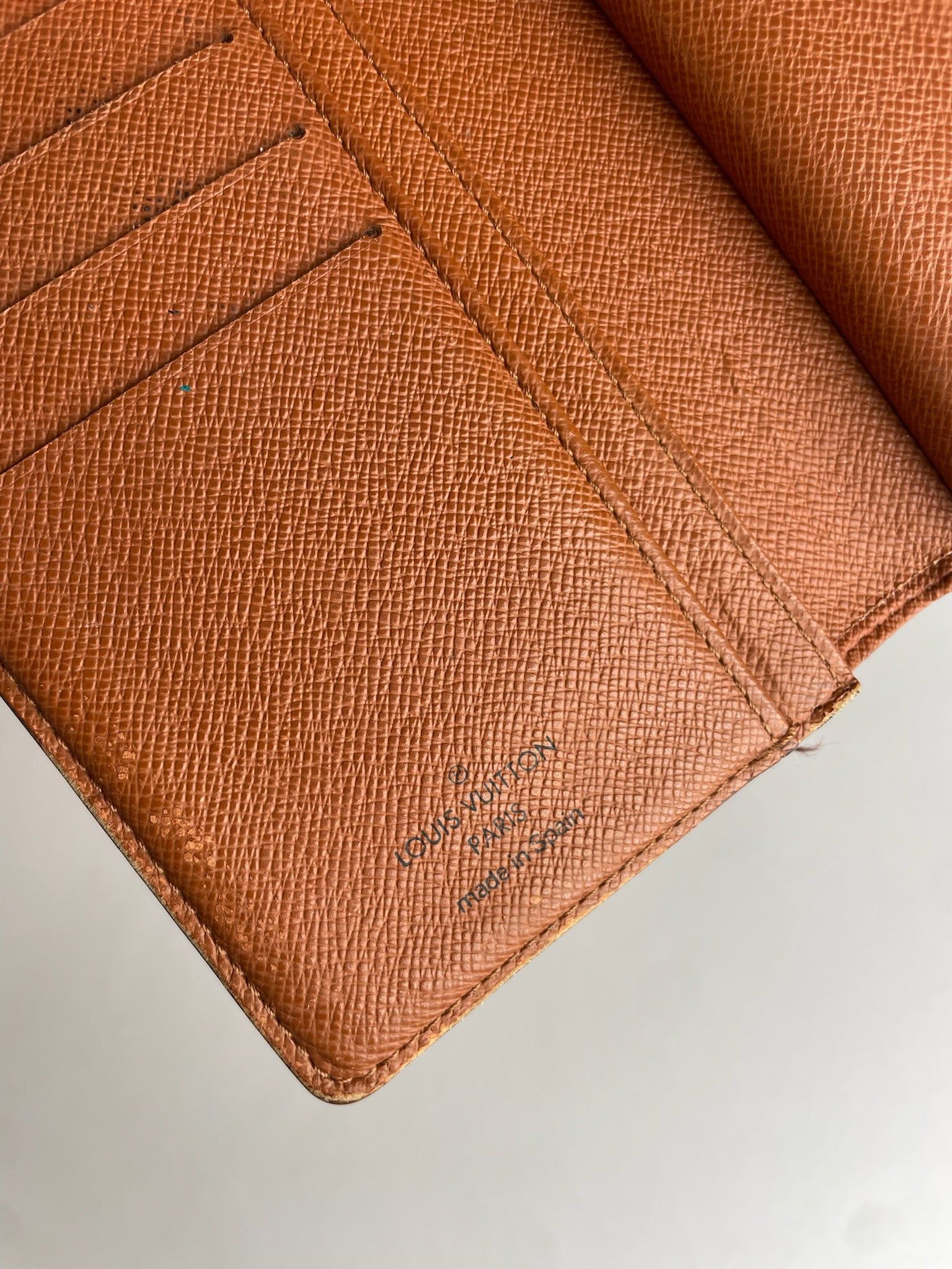 Louis Vuitton Vintage Leather Monogram Wallet Brown Size ONE SIZE - 7 Thumbnail