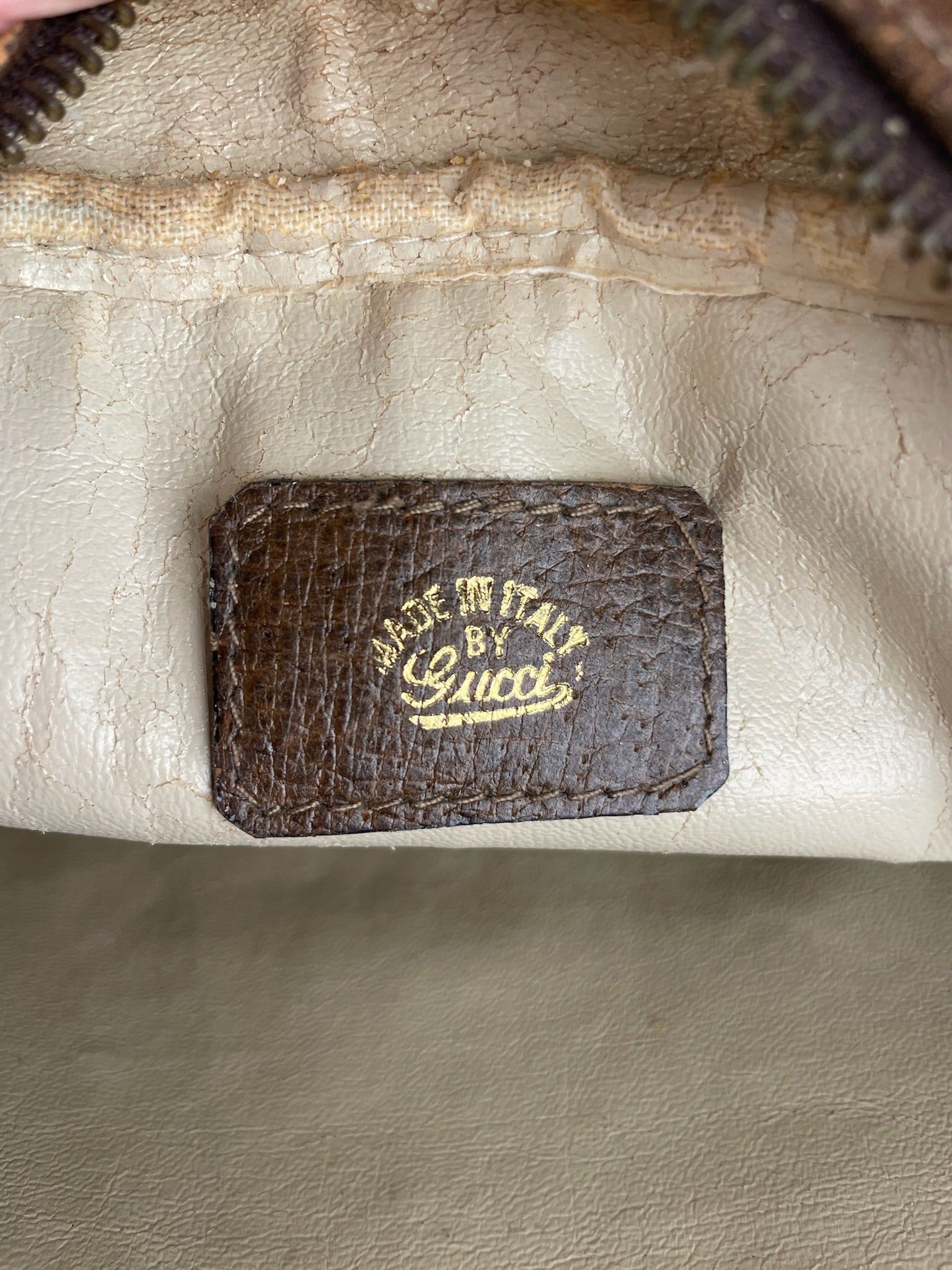 Gucci Vintage Monogram Leather Clutch Brown Grey Size ONE SIZE - 5 Thumbnail